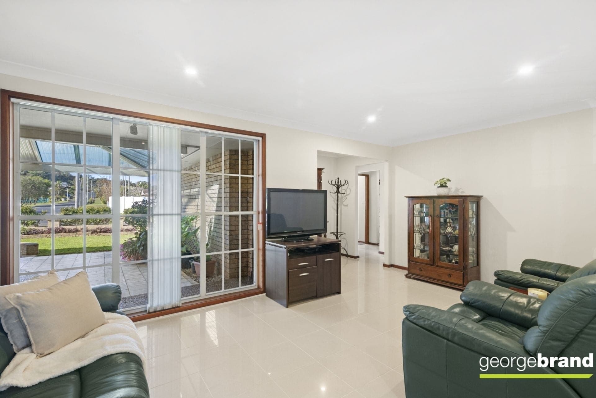 25 Tilba Street KINCUMBER NSW, Kincumber - Thumbnail 4