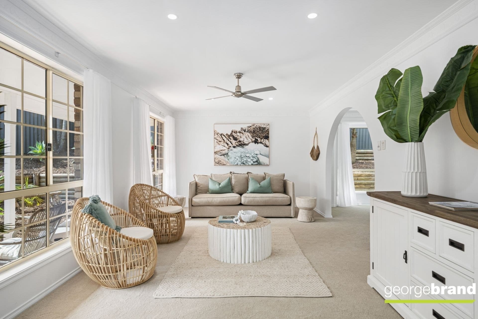 6 Mynah Close KINCUMBER NSW, Kincumber - Thumbnail 2