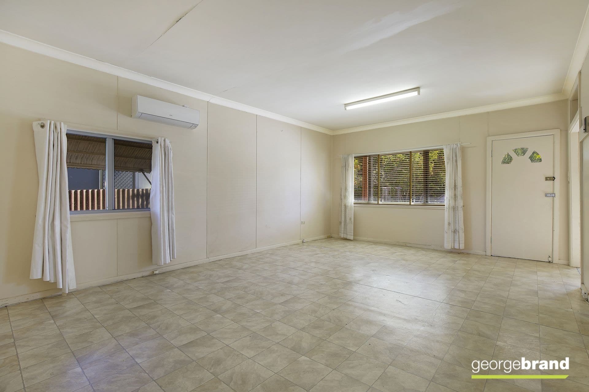 24 Avoca Drive KINCUMBER NSW, Kincumber - Thumbnail 3