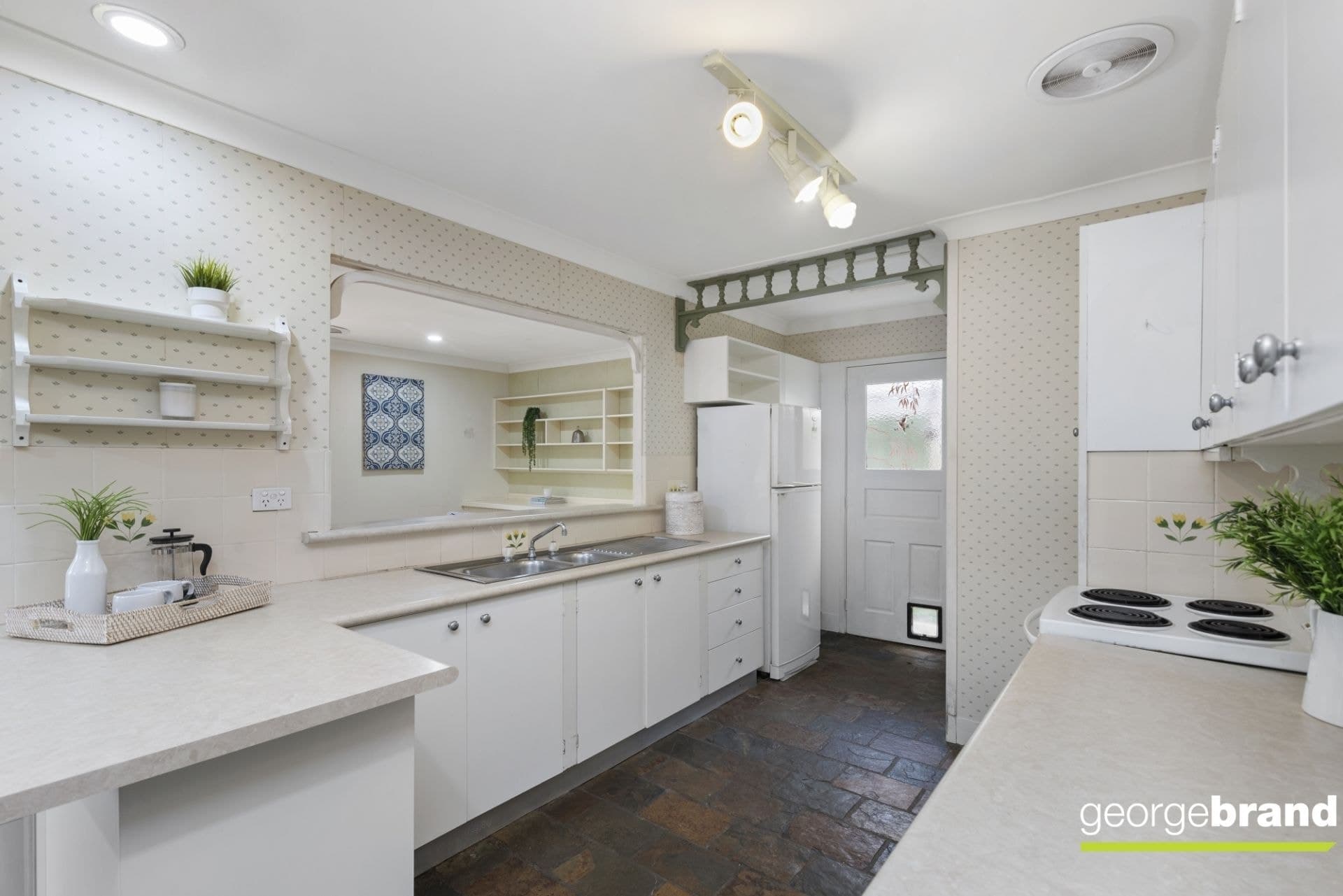 26 Waldron Road KINCUMBER NSW, Kincumber - Thumbnail 4