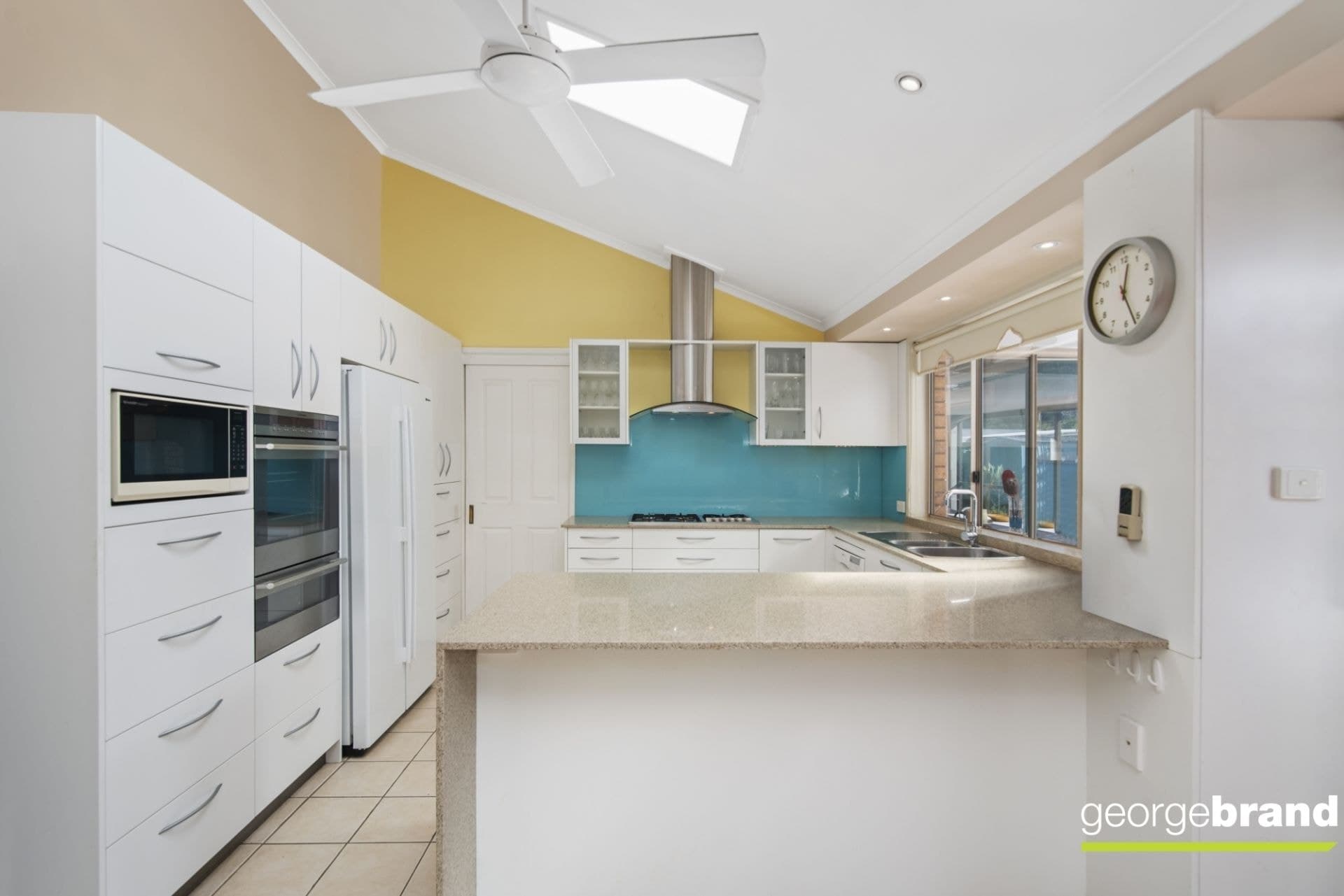8 Colleena Close KINCUMBER NSW, Kincumber - Thumbnail 2