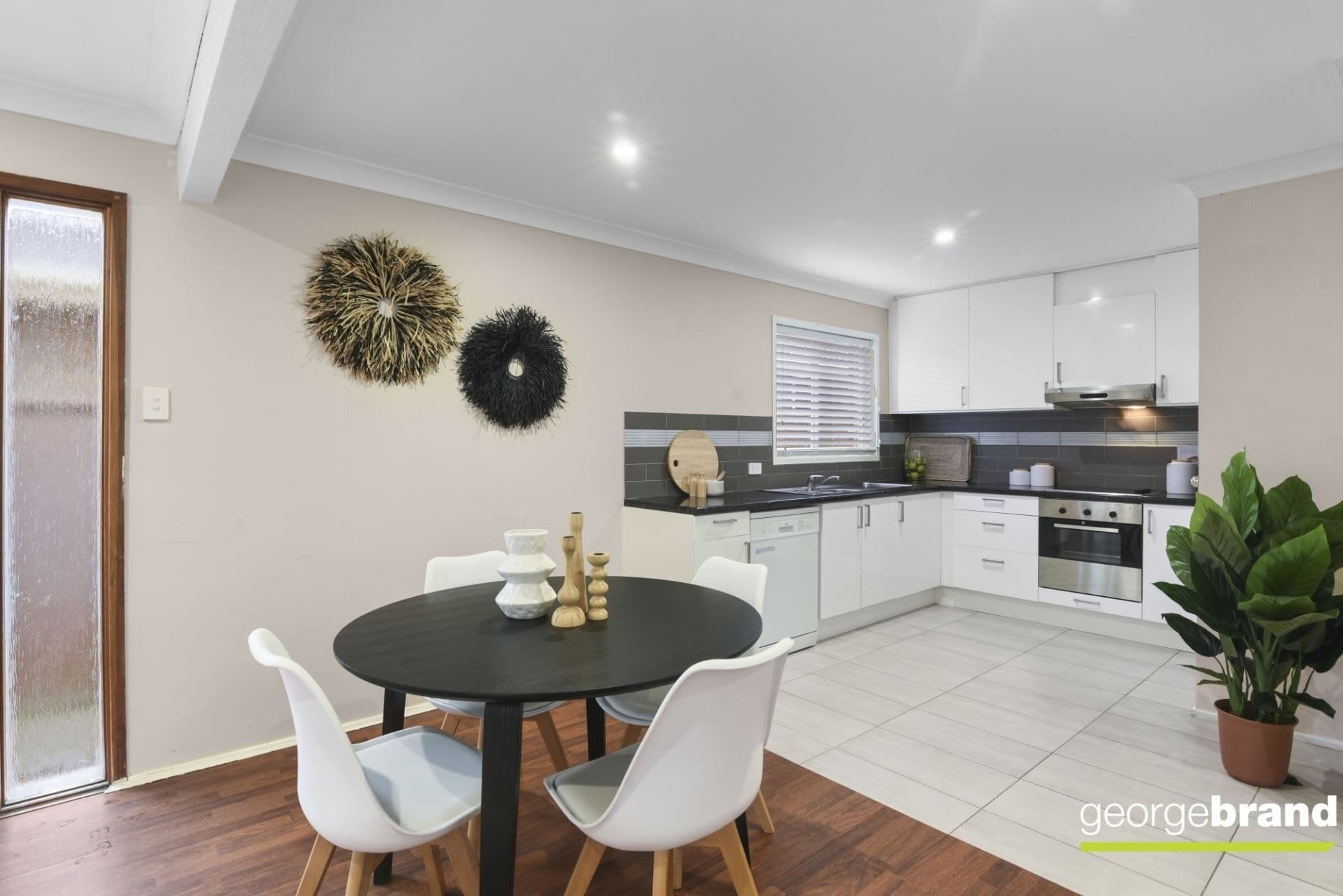 12 Water Street KINCUMBER NSW, Kincumber - Thumbnail 3
