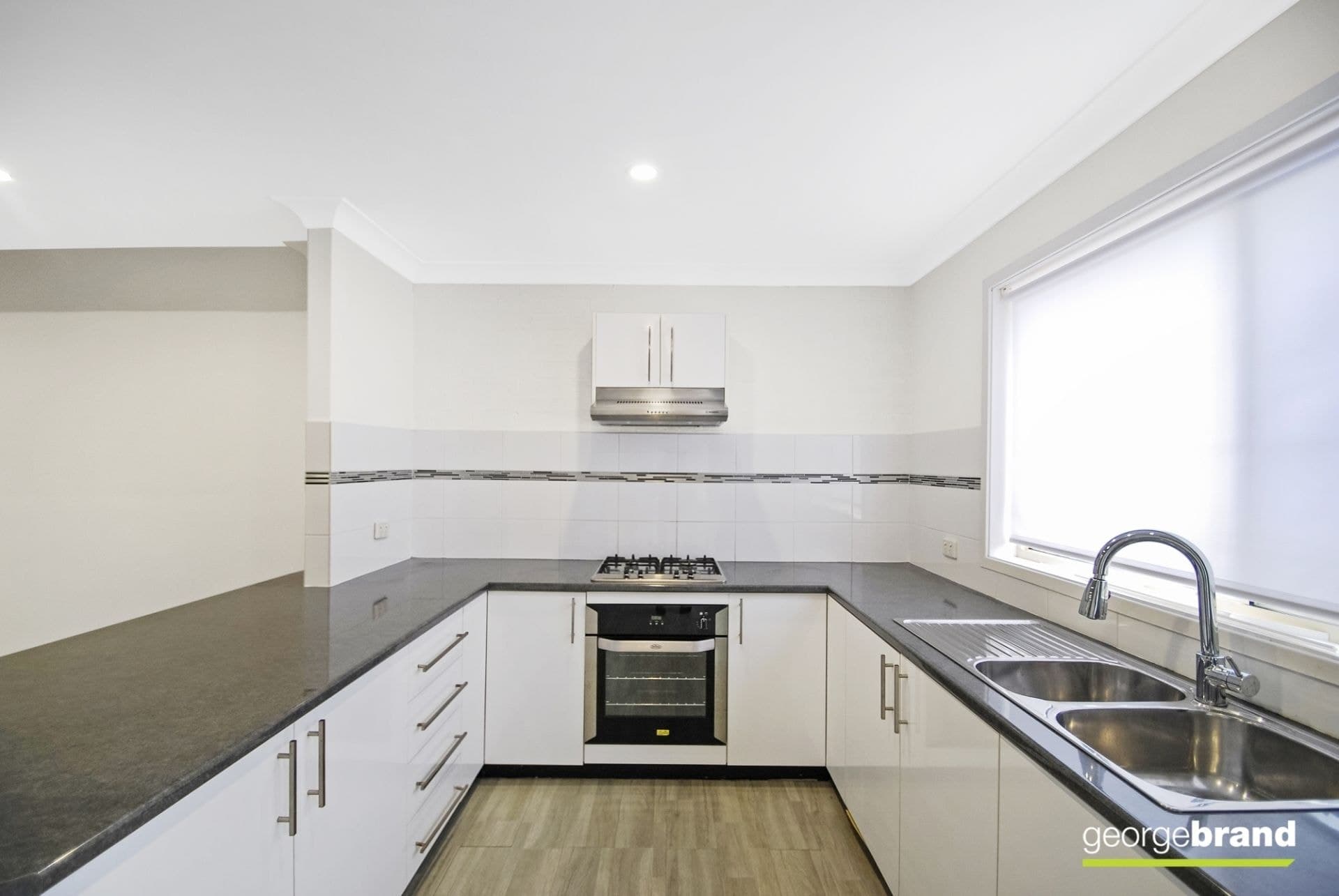 11/166 Avoca Drive KINCUMBER NSW, Kincumber - Thumbnail 3