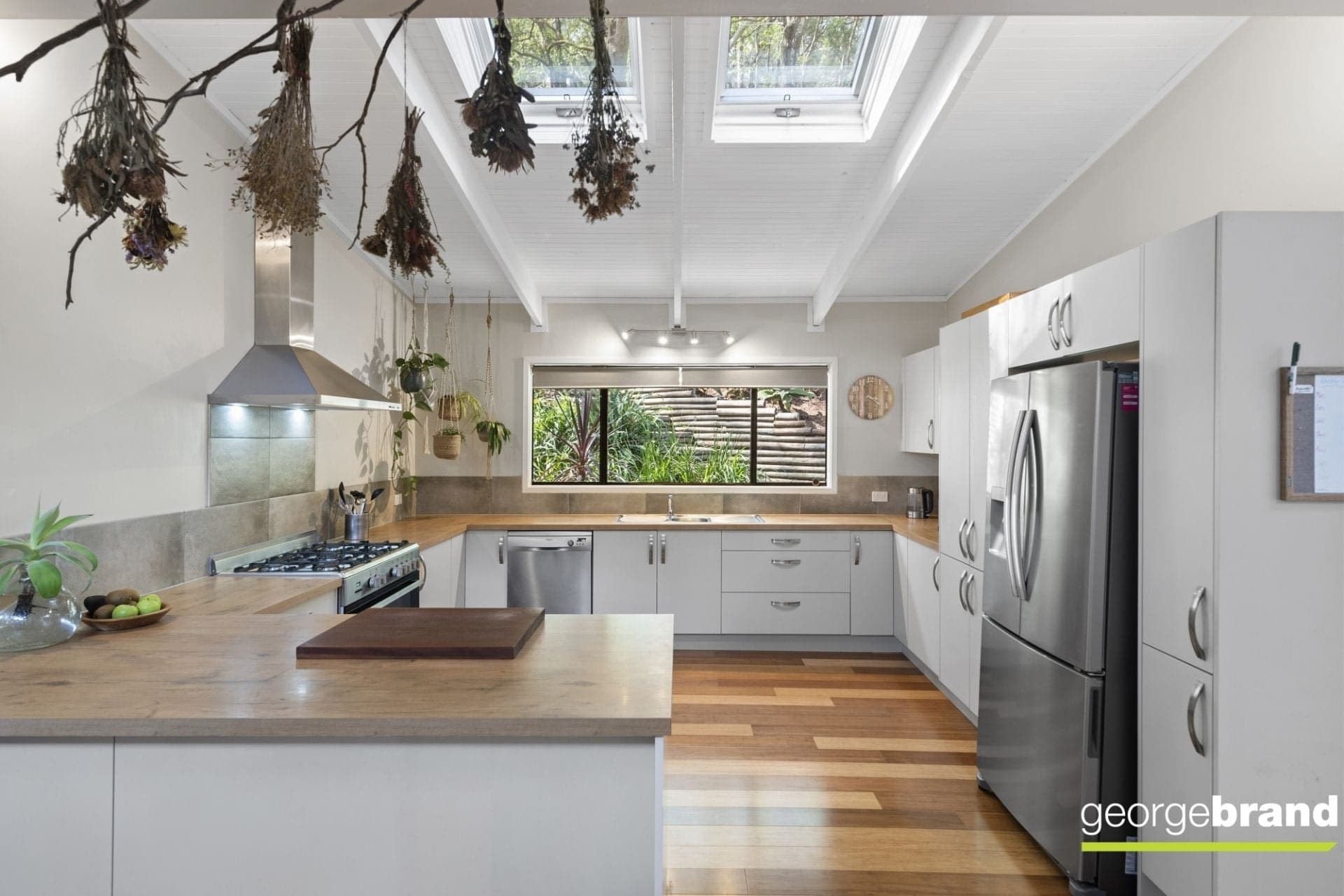 408 Avoca Drive GREEN POINT NSW, Green Point - Image 1