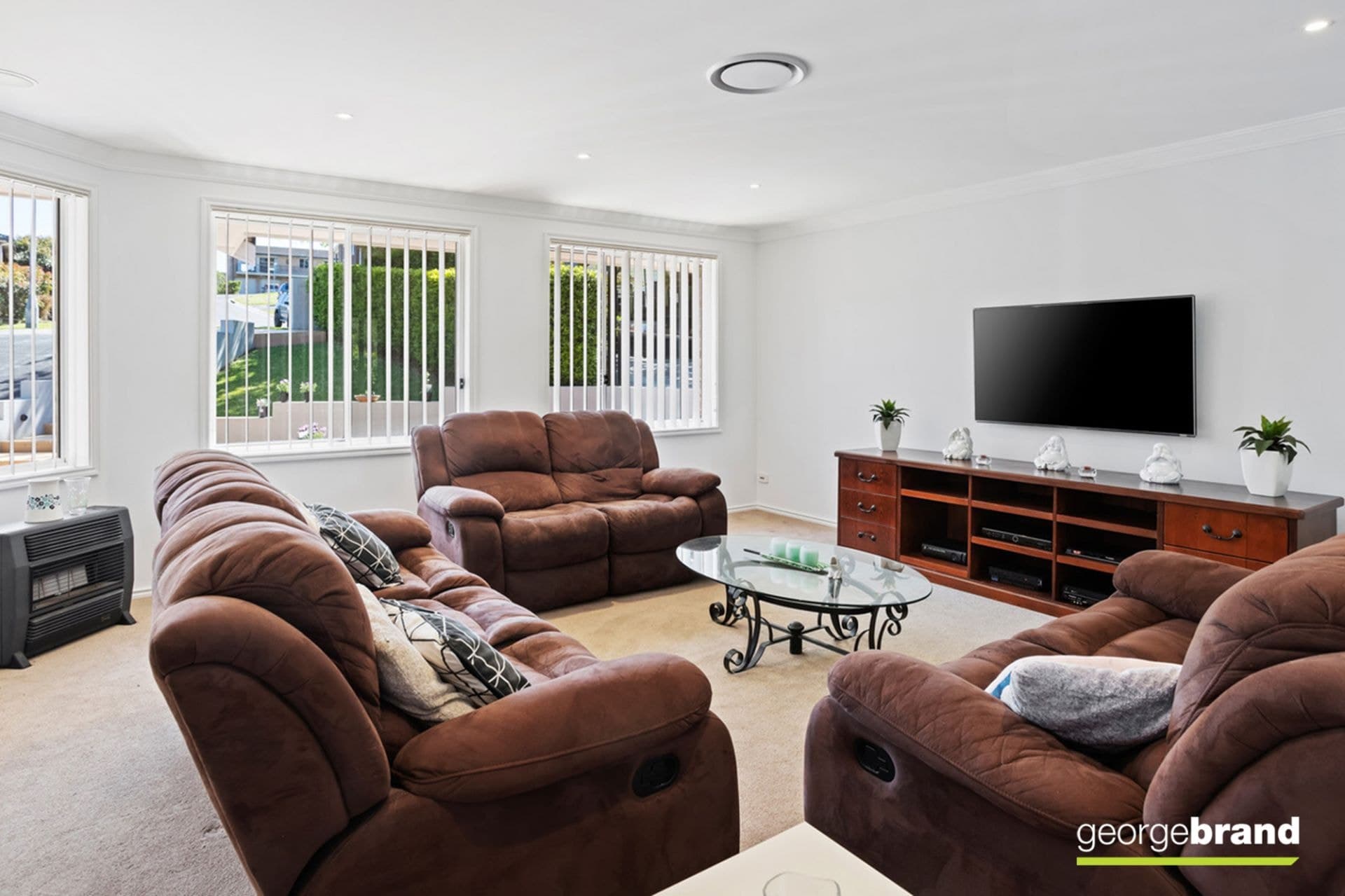 8 Pickering Place KINCUMBER NSW, Kincumber - Thumbnail 4