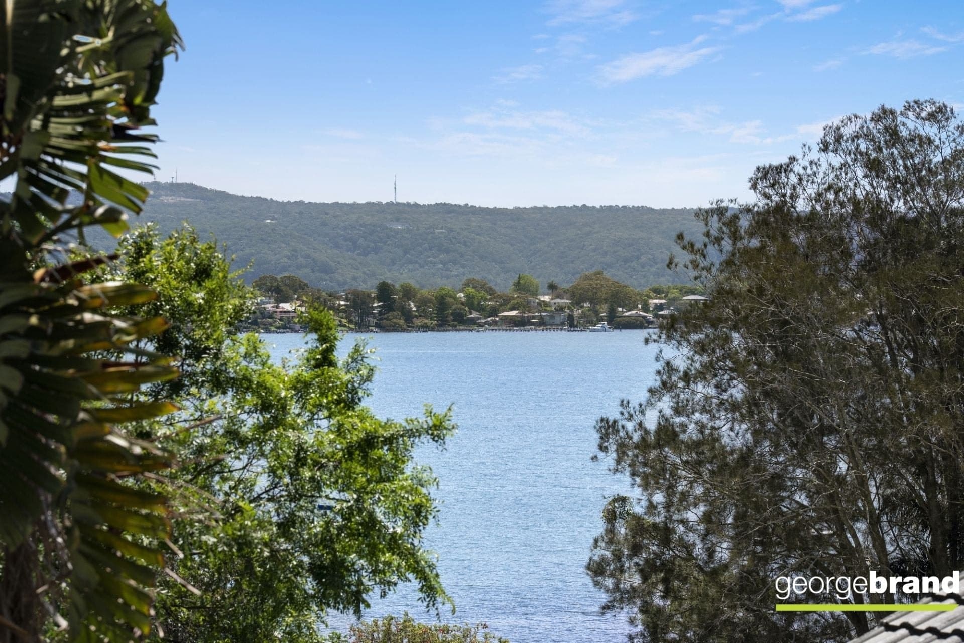3A Merindah Avenue GREEN POINT NSW, Green Point - Image 1