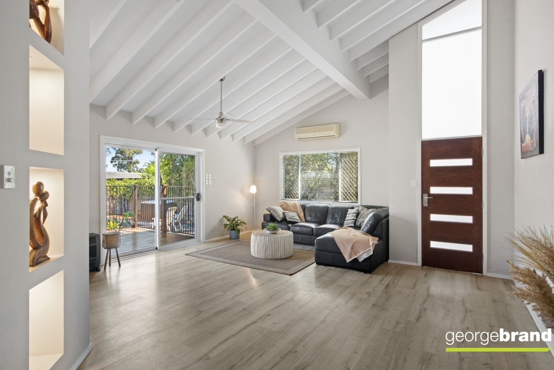 20 Arakoon Street KINCUMBER NSW, Kincumber - Thumbnail 3