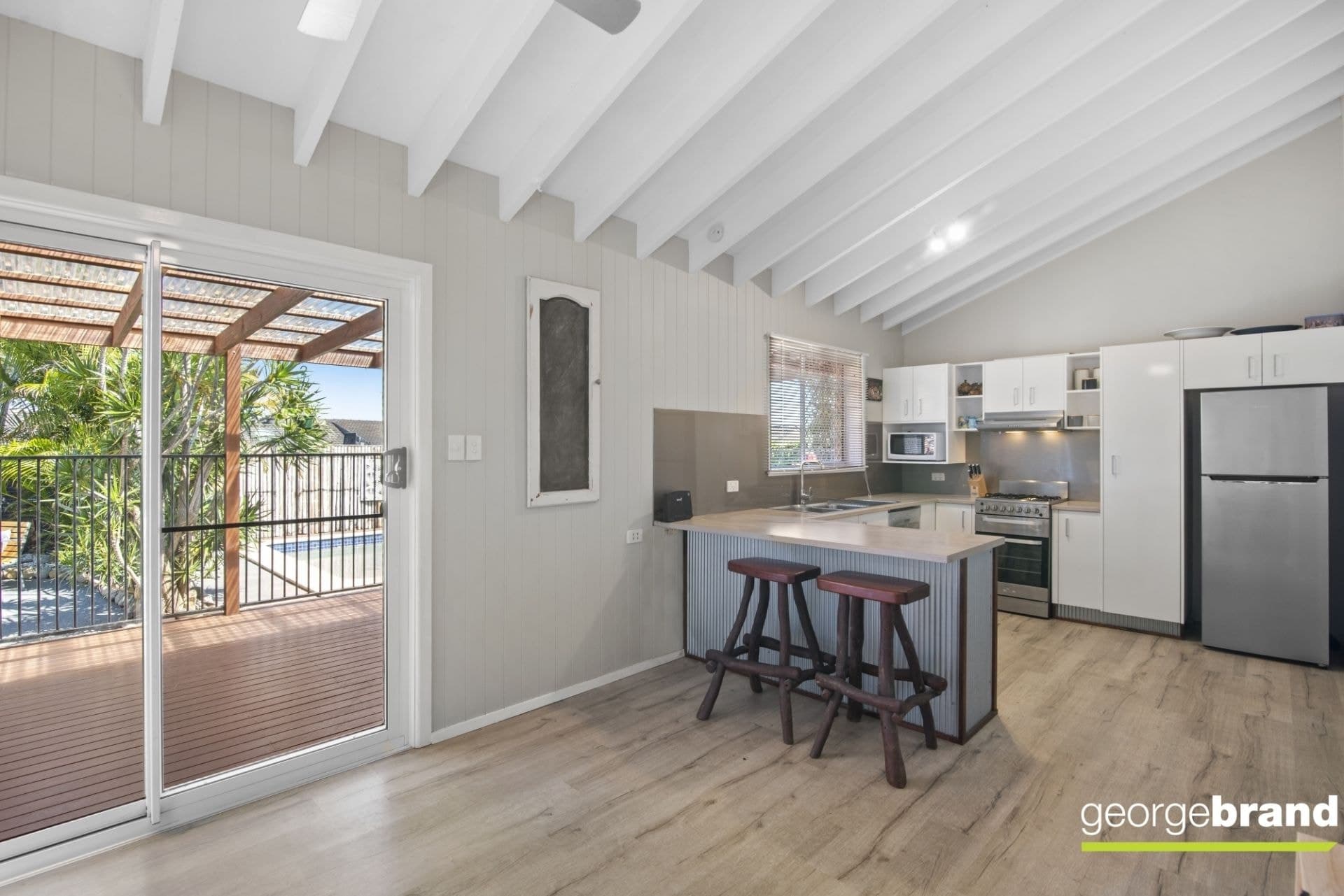 20 Arakoon Street KINCUMBER NSW, Kincumber - Thumbnail 4