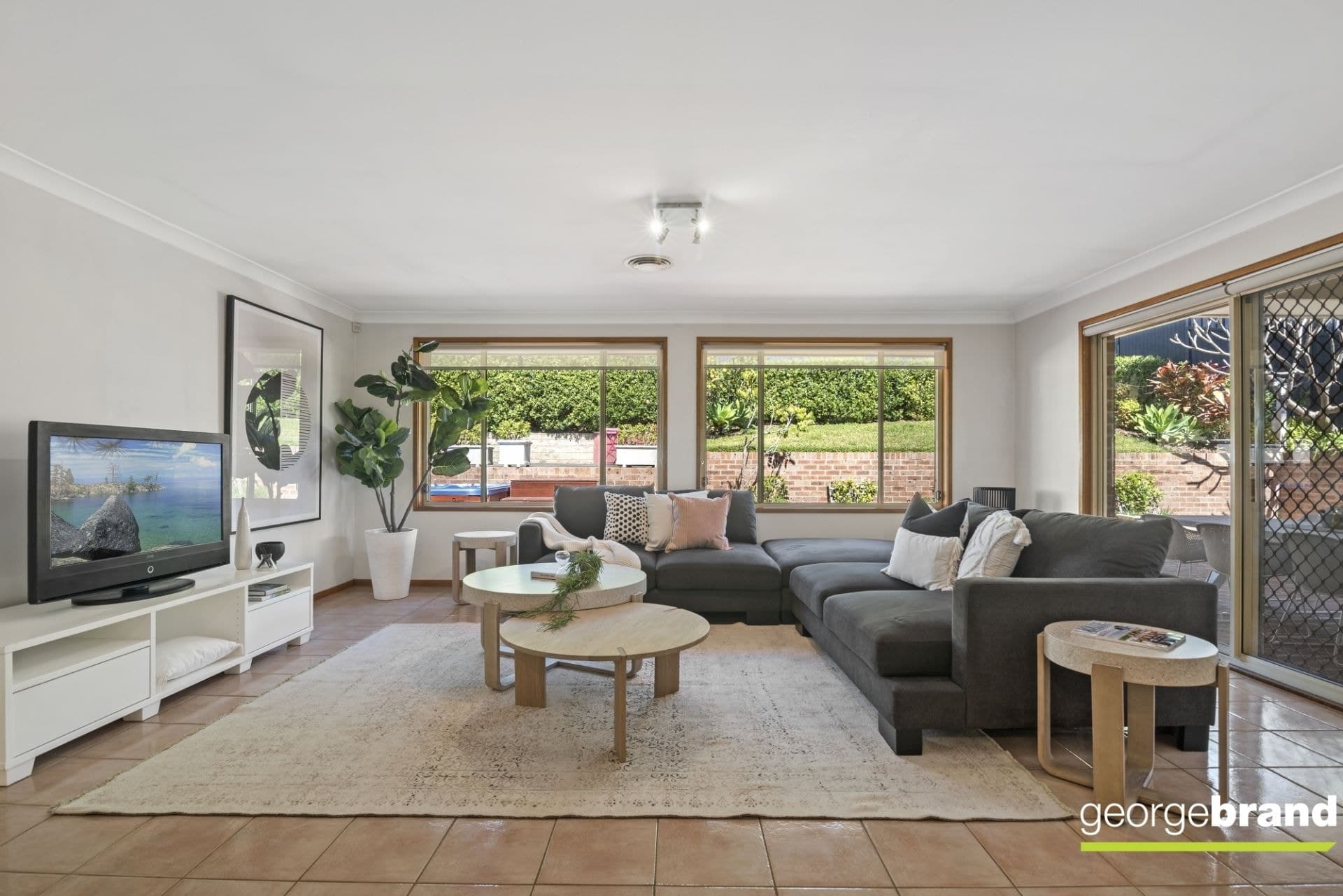 1 Woodport Close GREEN POINT NSW, Green Point - Thumbnail 3