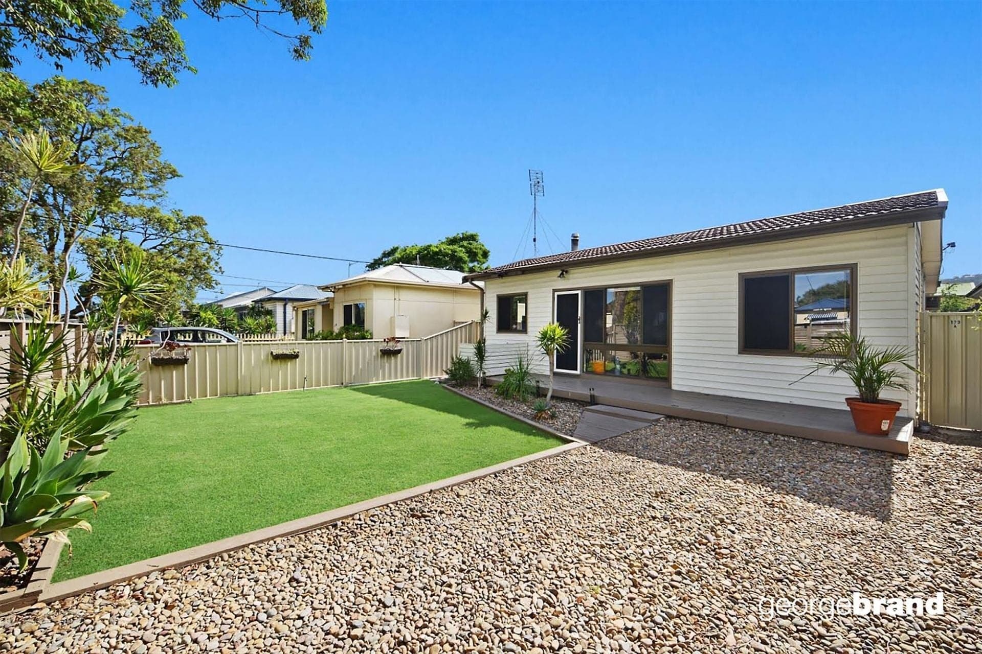 173 Trafalgar Avenue UMINA BEACH NSW, Umina Beach - Image 1