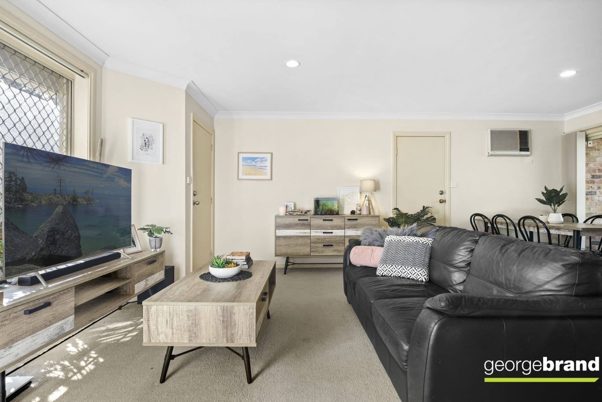 2/37 Davies Street KINCUMBER NSW, Kincumber - Thumbnail 2