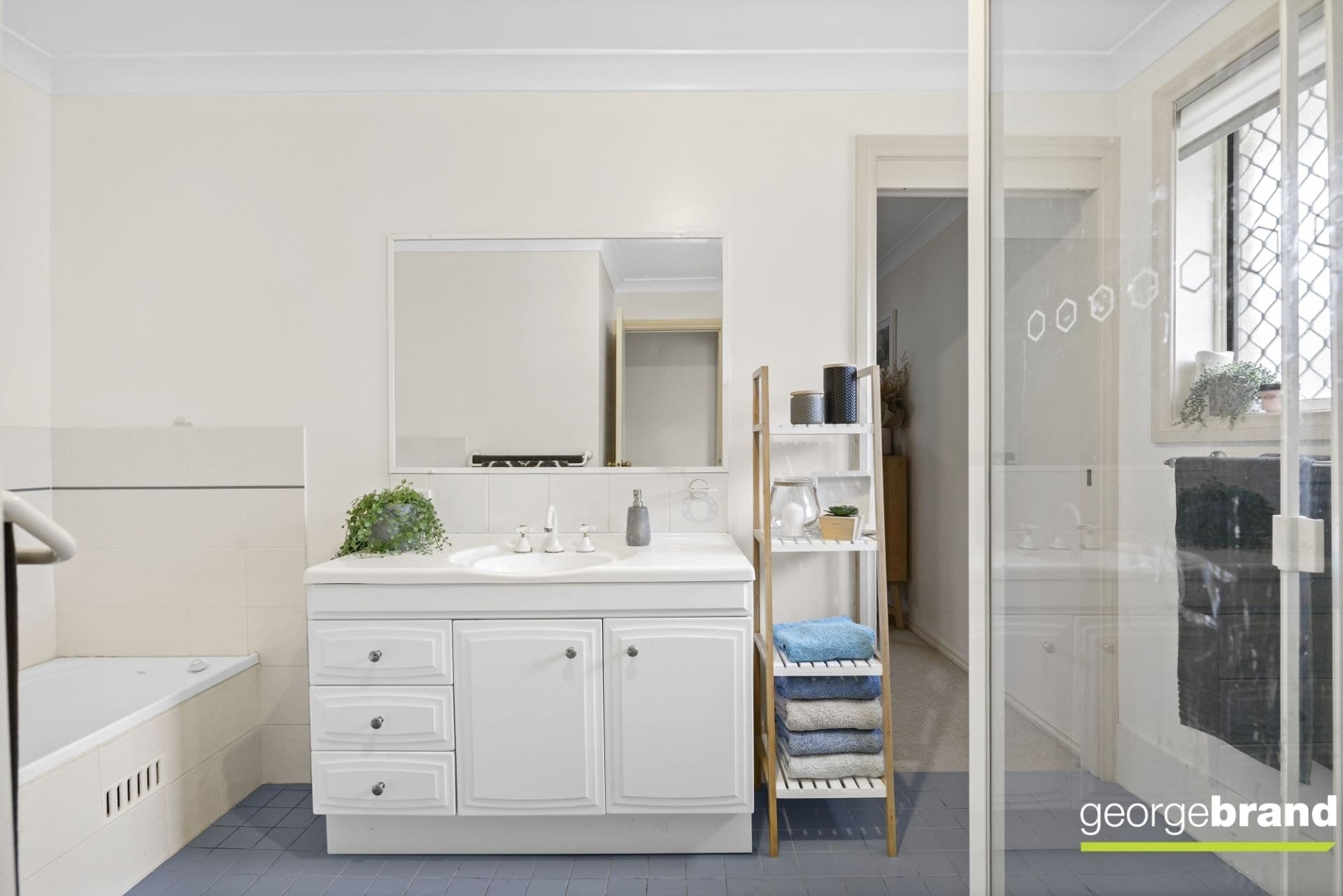 2/37 Davies Street KINCUMBER NSW, Kincumber - Thumbnail 4