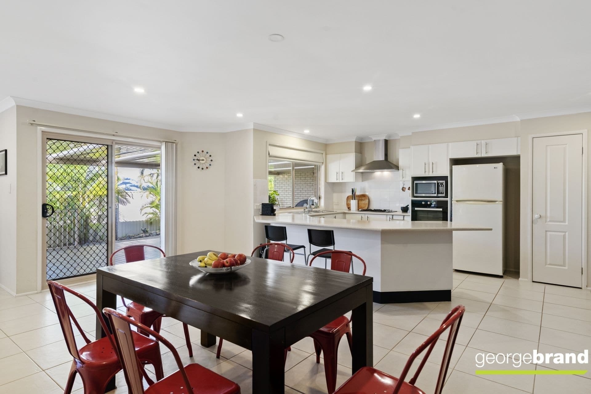 9 Ballorok Road KINCUMBER NSW, Kincumber - Thumbnail 4