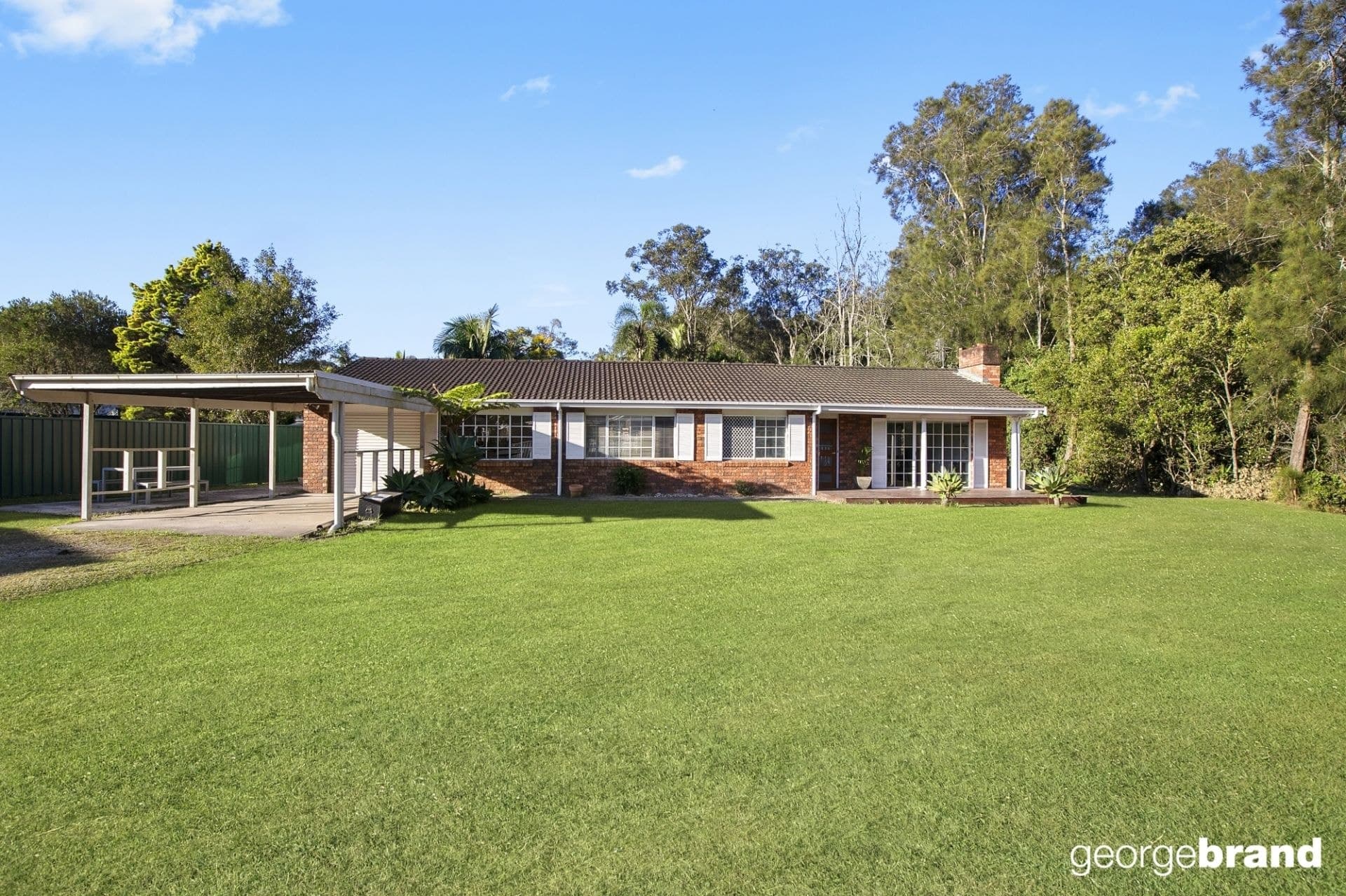 8 Booragal Close KINCUMBER NSW, Kincumber - Image 1