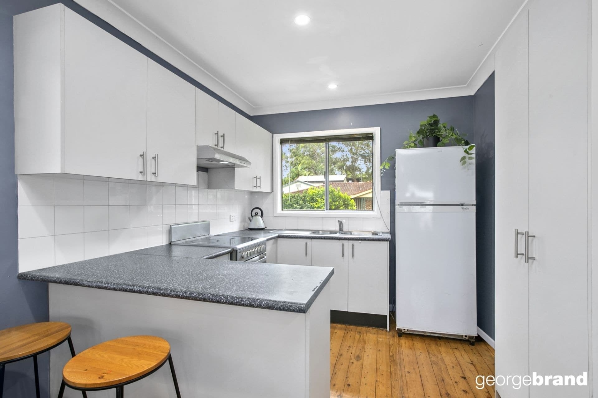33 Empire Bay Drive KINCUMBER NSW, Kincumber - Thumbnail 4