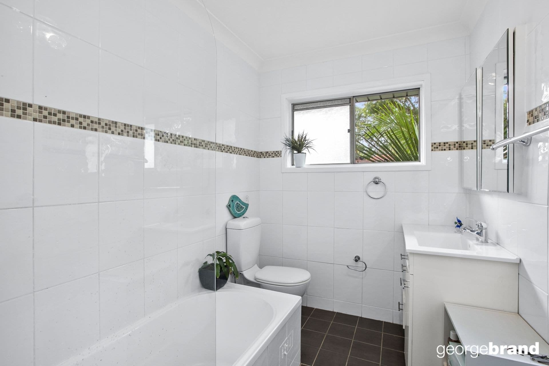 33 Empire Bay Drive KINCUMBER NSW, Kincumber - Thumbnail 7