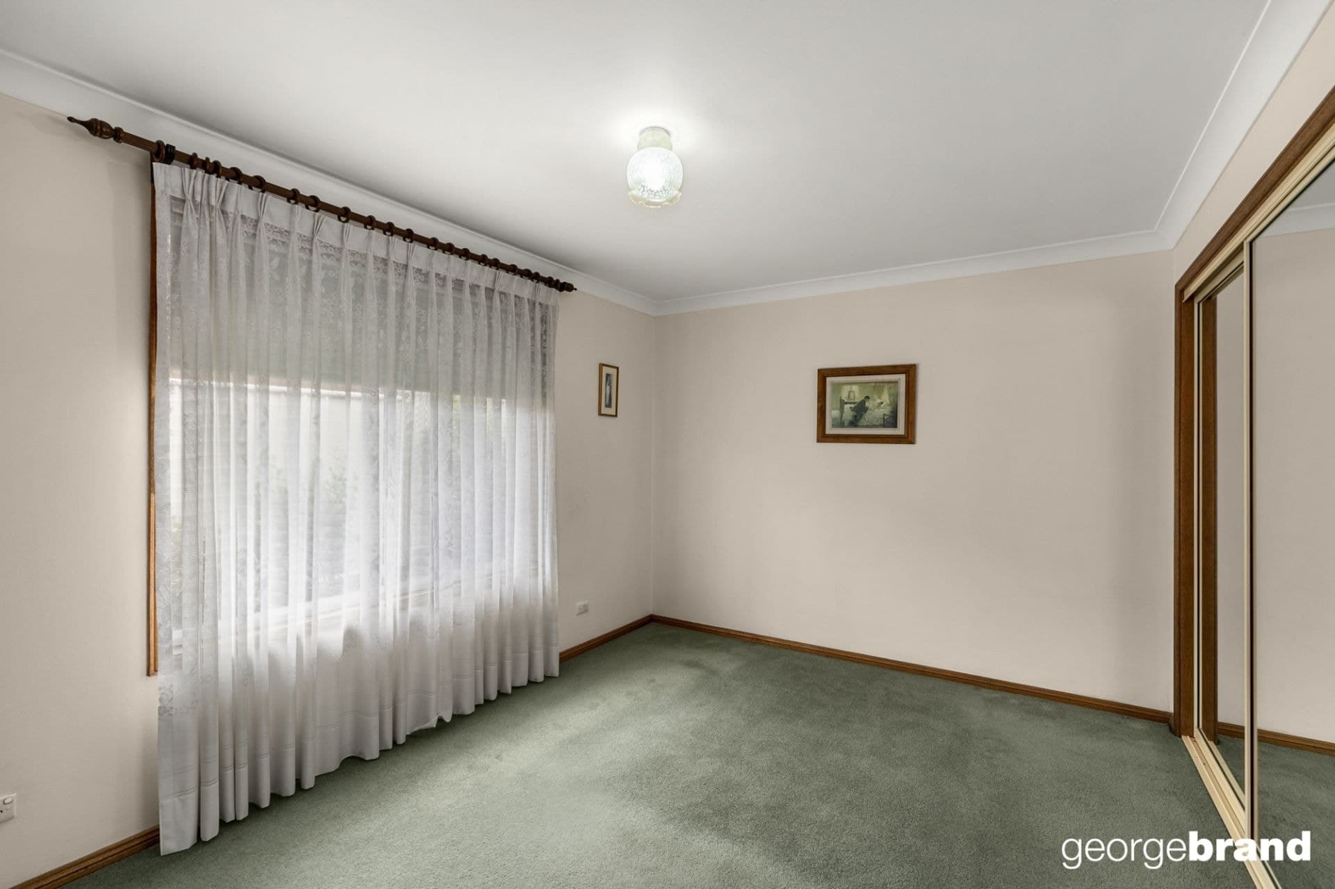 2/1 White Cedar Close GREEN POINT NSW, Green Point - Thumbnail 5