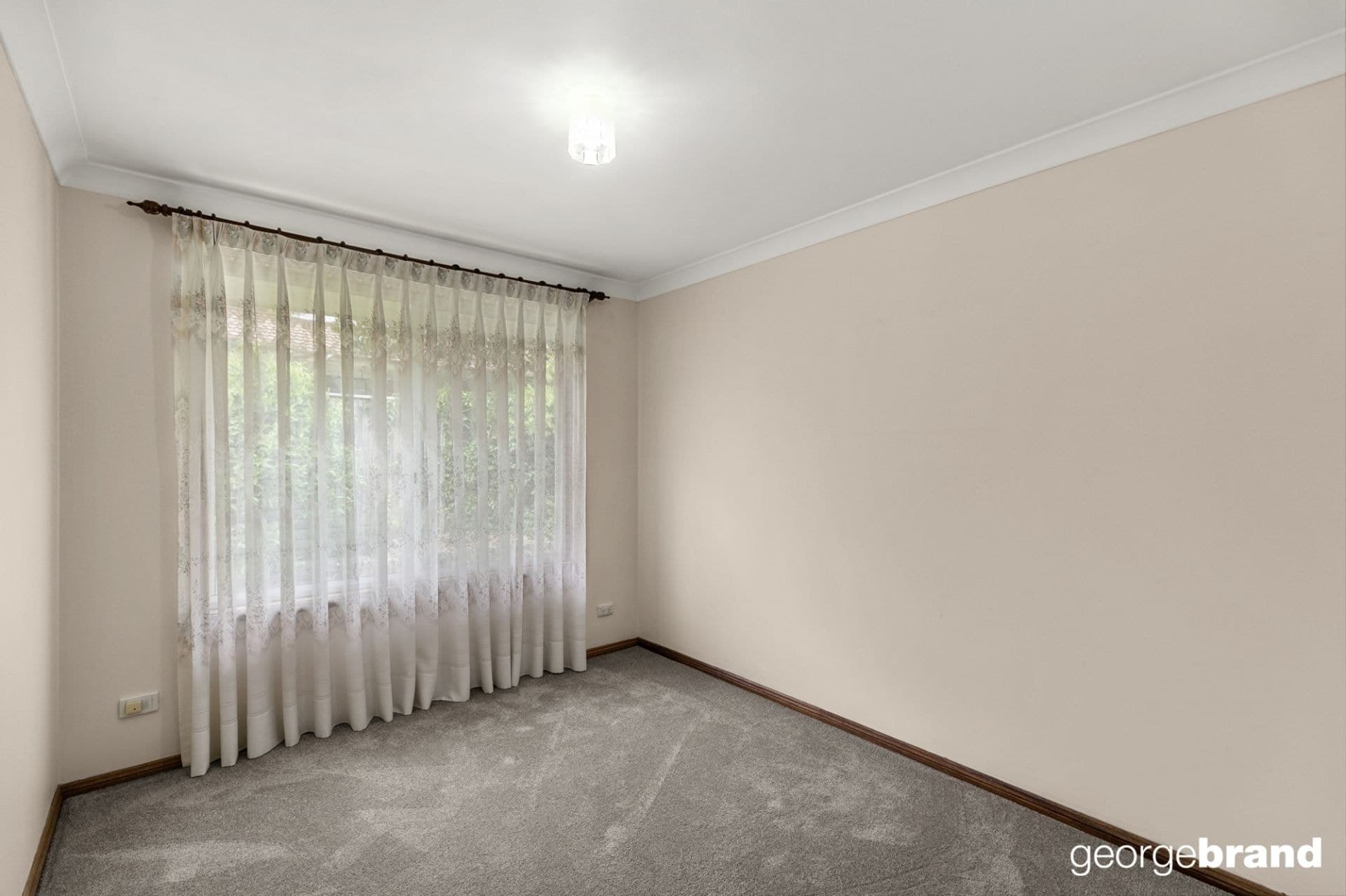 2/1 White Cedar Close GREEN POINT NSW, Green Point - Thumbnail 6
