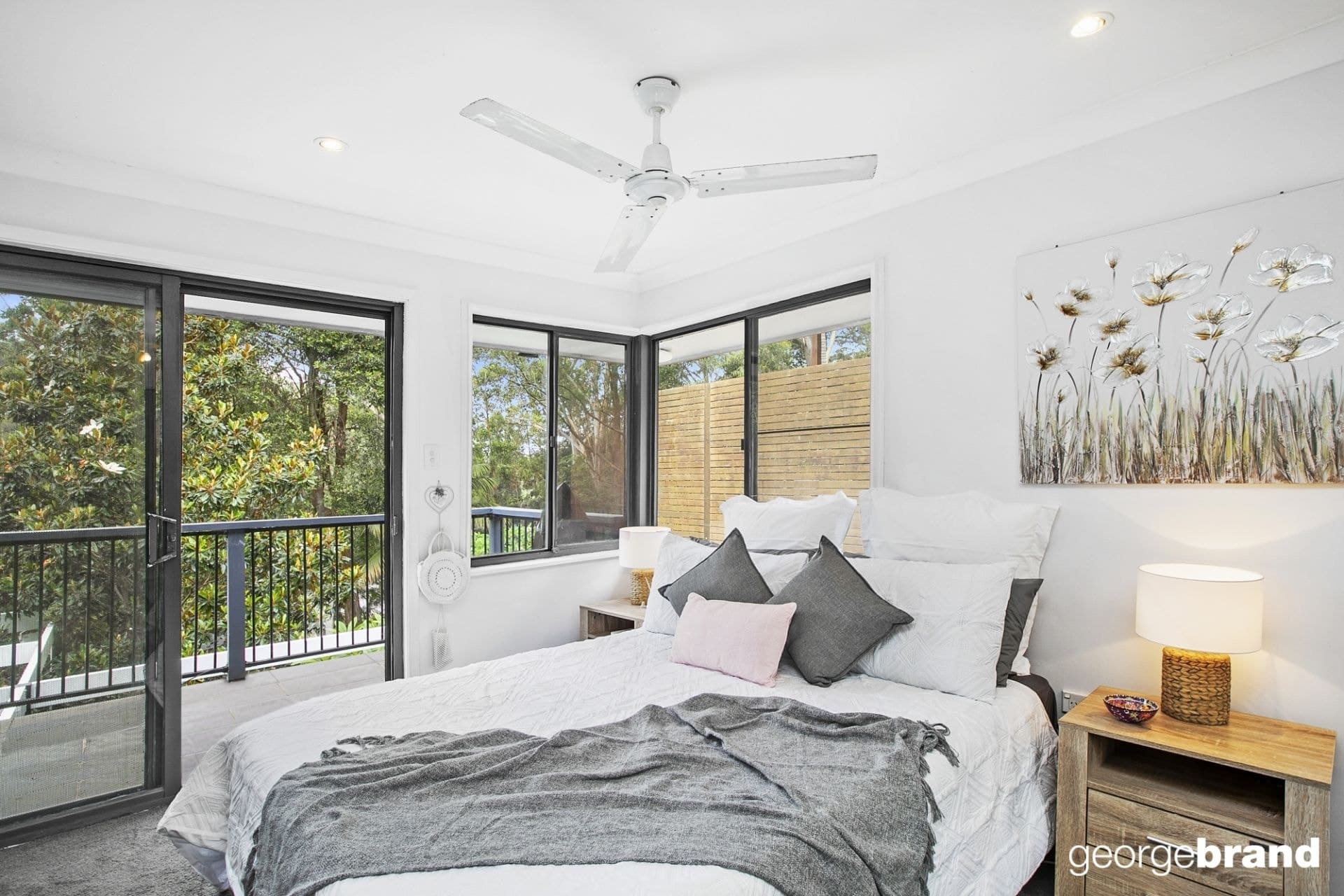 60 Lake Shore Drive NORTH AVOCA NSW, North Avoca - Thumbnail 8
