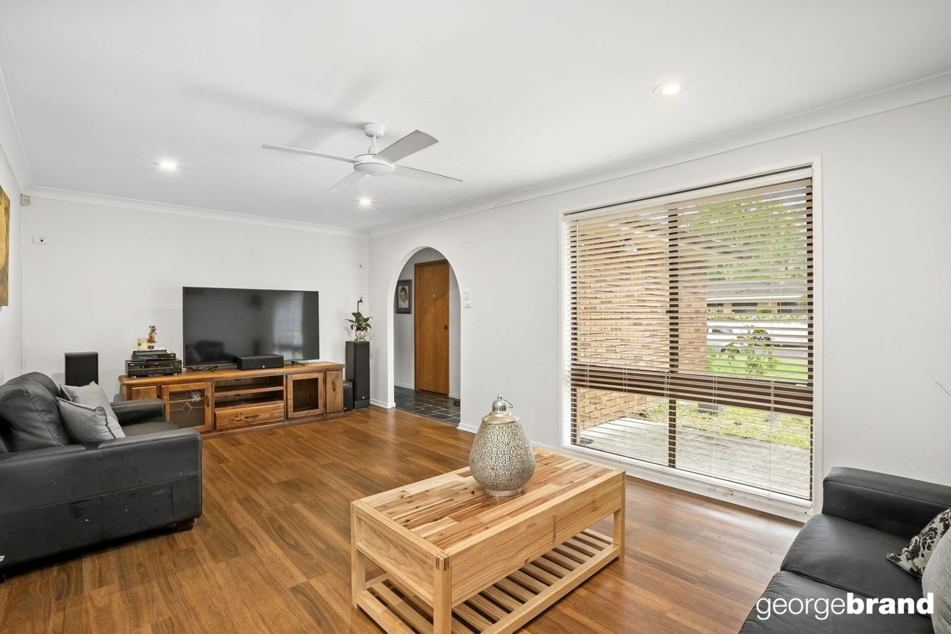 17 Elimatta Road KINCUMBER NSW, Kincumber - Thumbnail 2
