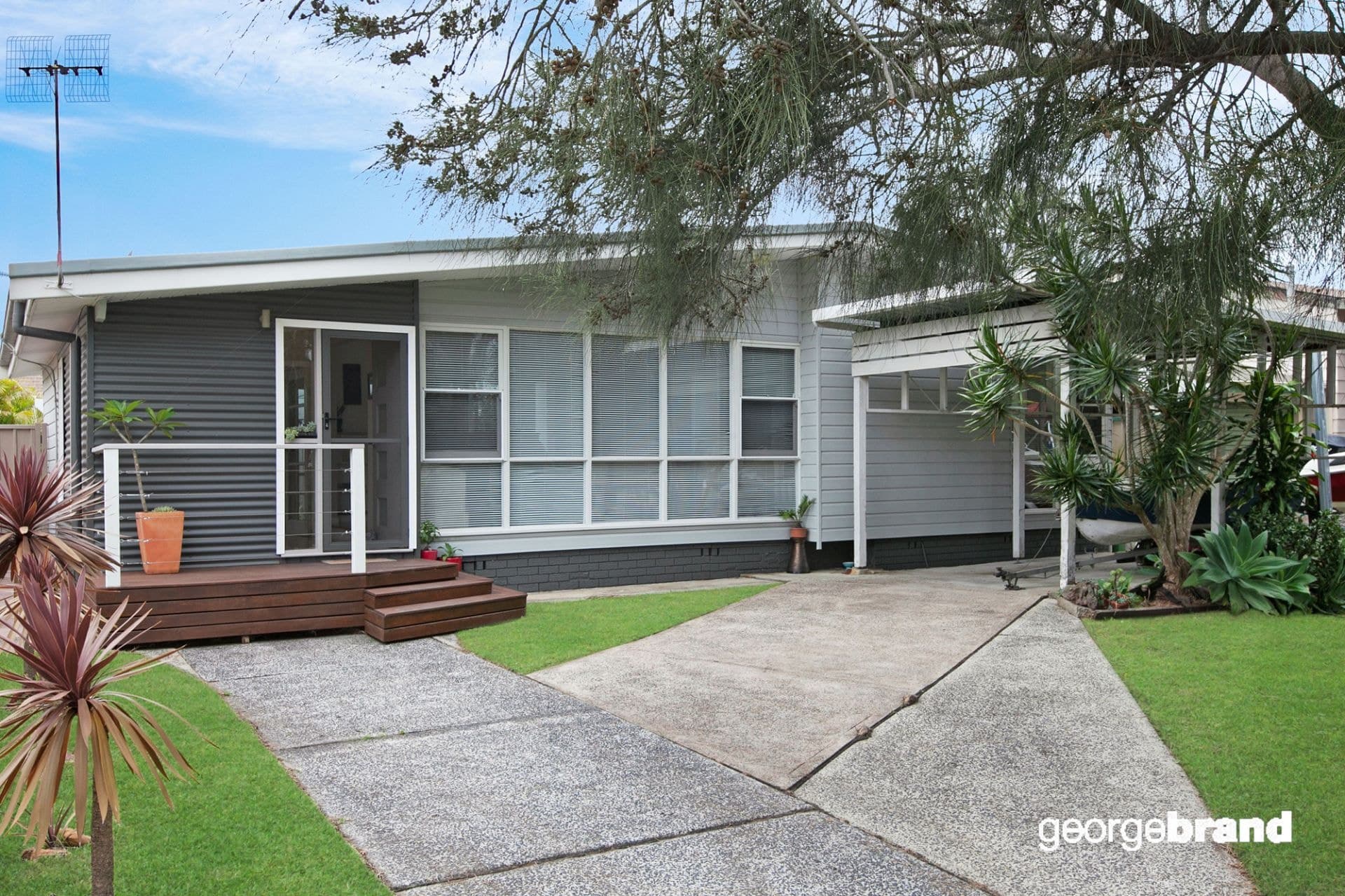 27 Emora Avenue DAVISTOWN NSW, Davistown - Image 1