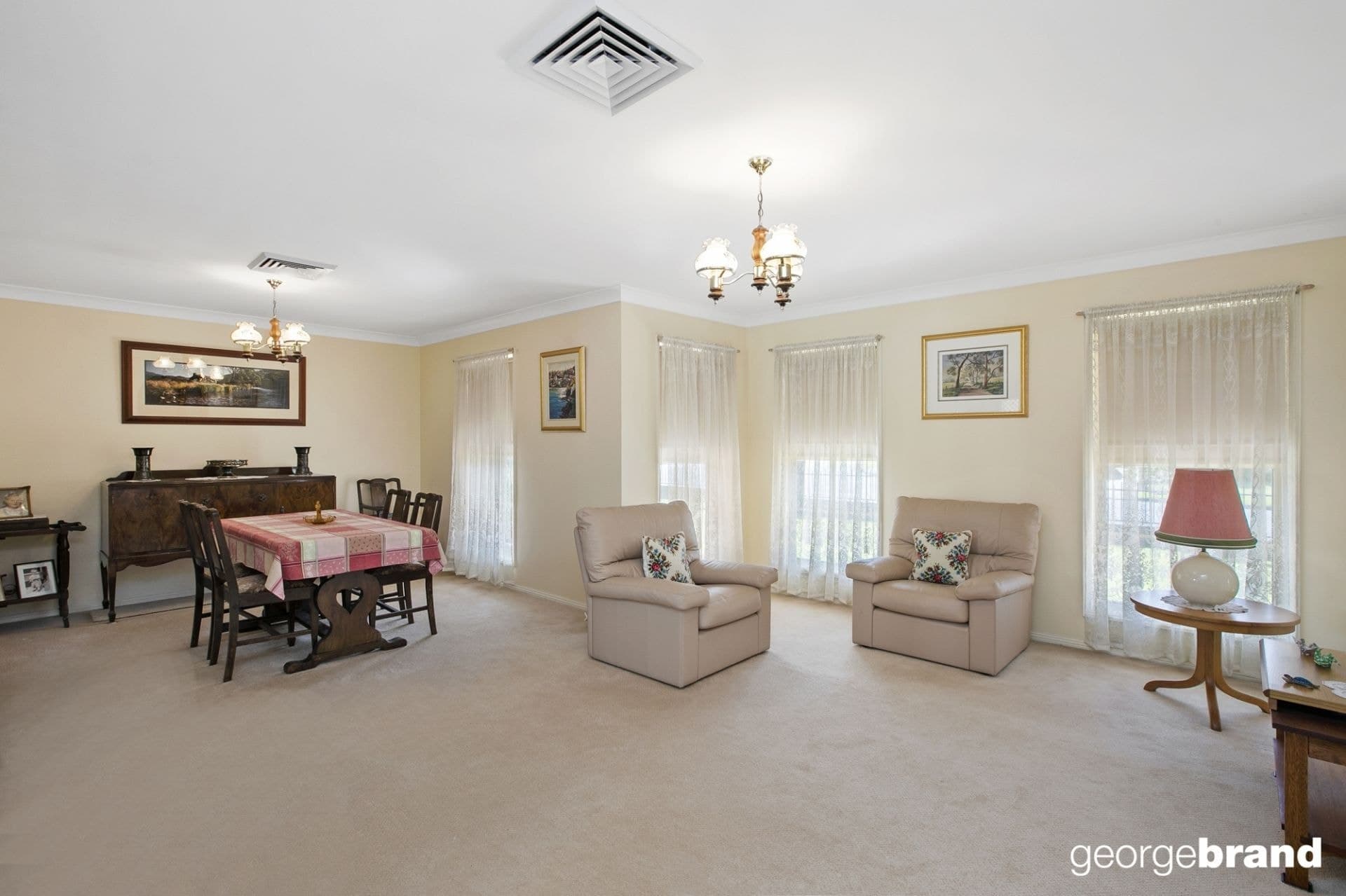 2 Seabreeze Avenue KINCUMBER NSW, Kincumber - Thumbnail 3