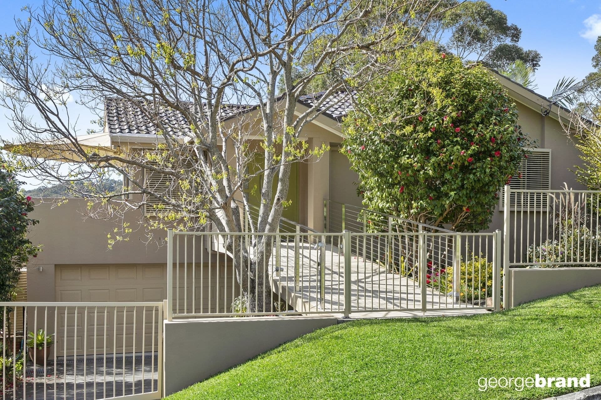 8 Chapman Crescent AVOCA BEACH NSW, Avoca Beach - Thumbnail 2