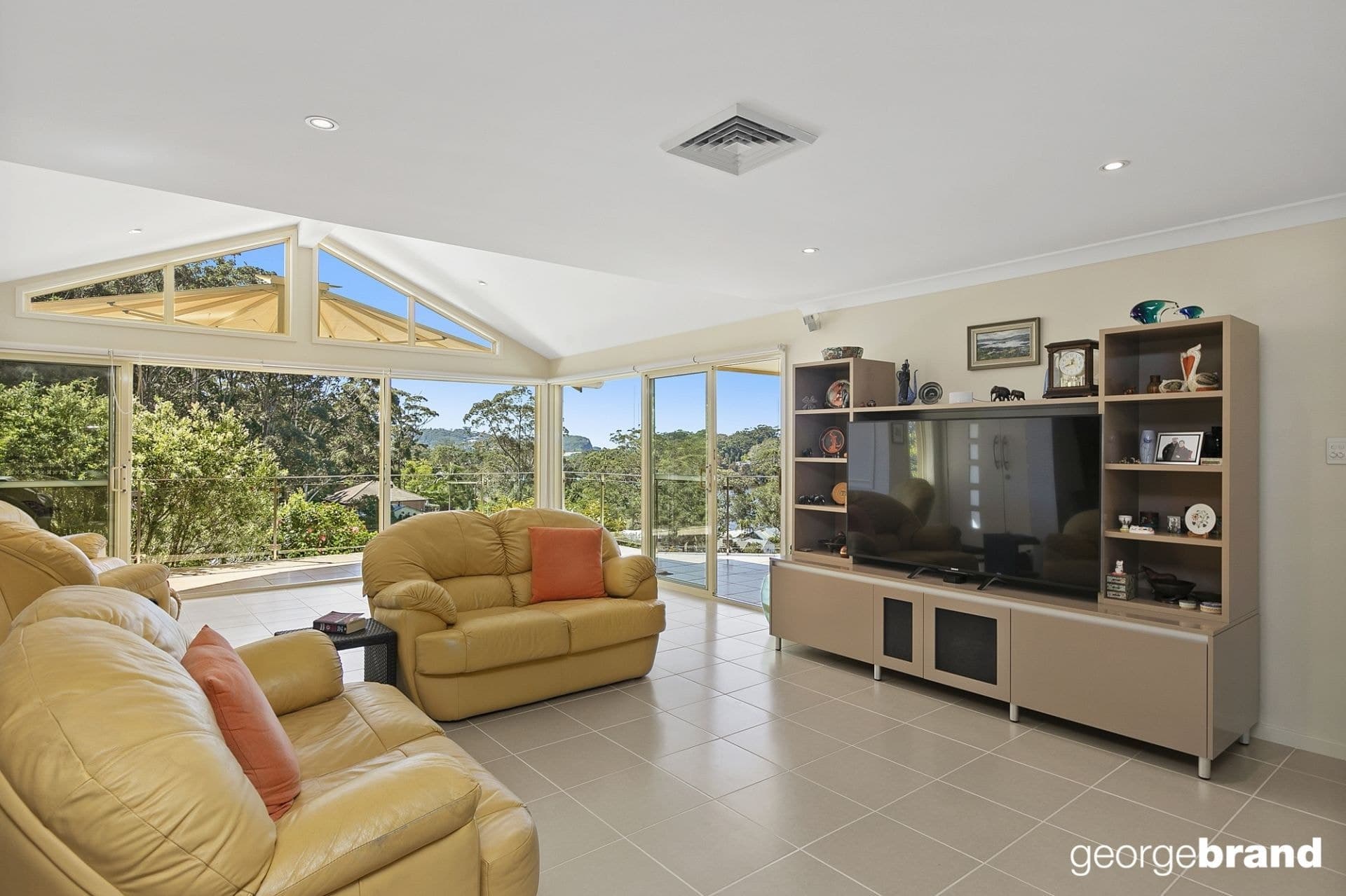 8 Chapman Crescent AVOCA BEACH NSW, Avoca Beach - Thumbnail 7