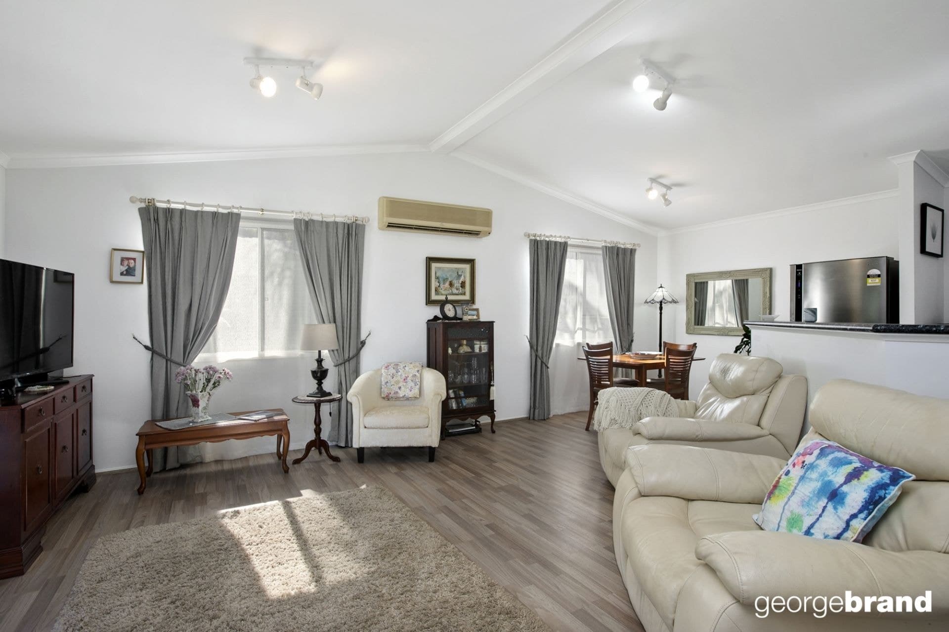 17 George Johnston Place KINCUMBER NSW, Kincumber - Thumbnail 3