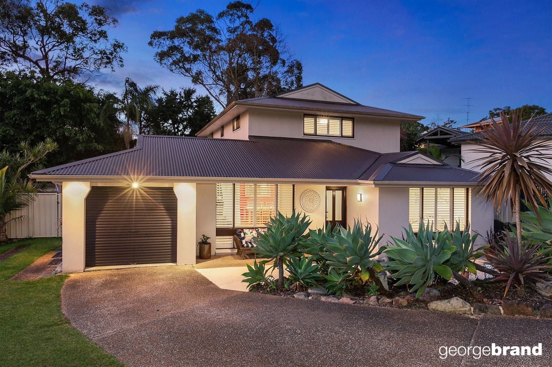 8 Cameron Crescent KINCUMBER NSW, Kincumber - Image 1