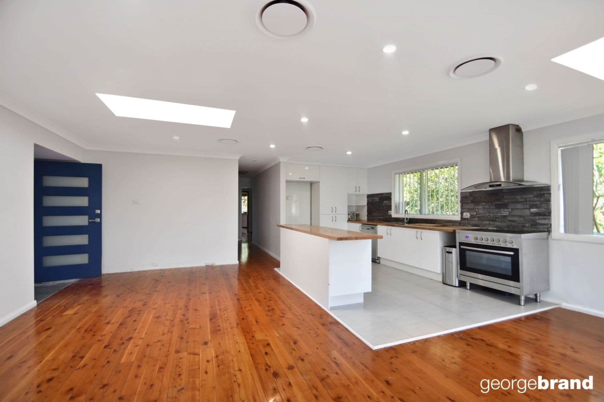 10 Pixie Avenue GREEN POINT NSW, Green Point - Thumbnail 8