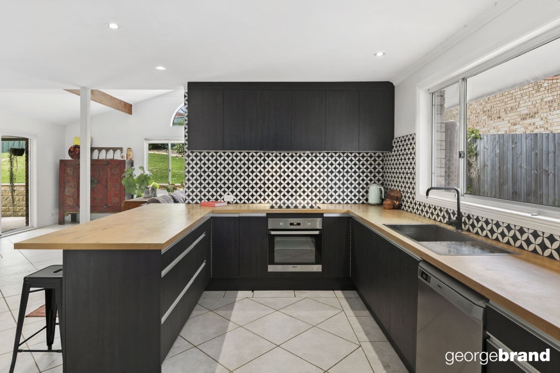 5 Cameron Crescent KINCUMBER NSW, Kincumber - Thumbnail 8