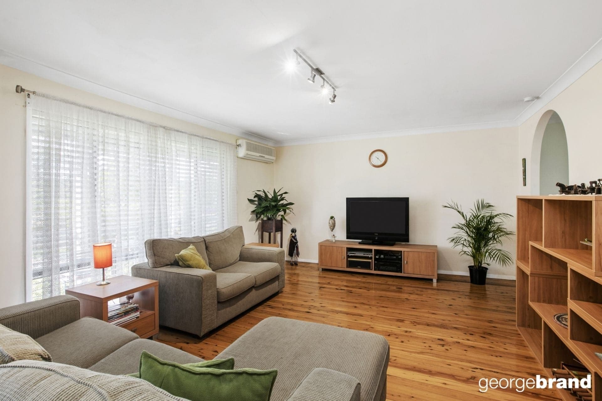 45 School Street KINCUMBER NSW, Kincumber - Image 1
