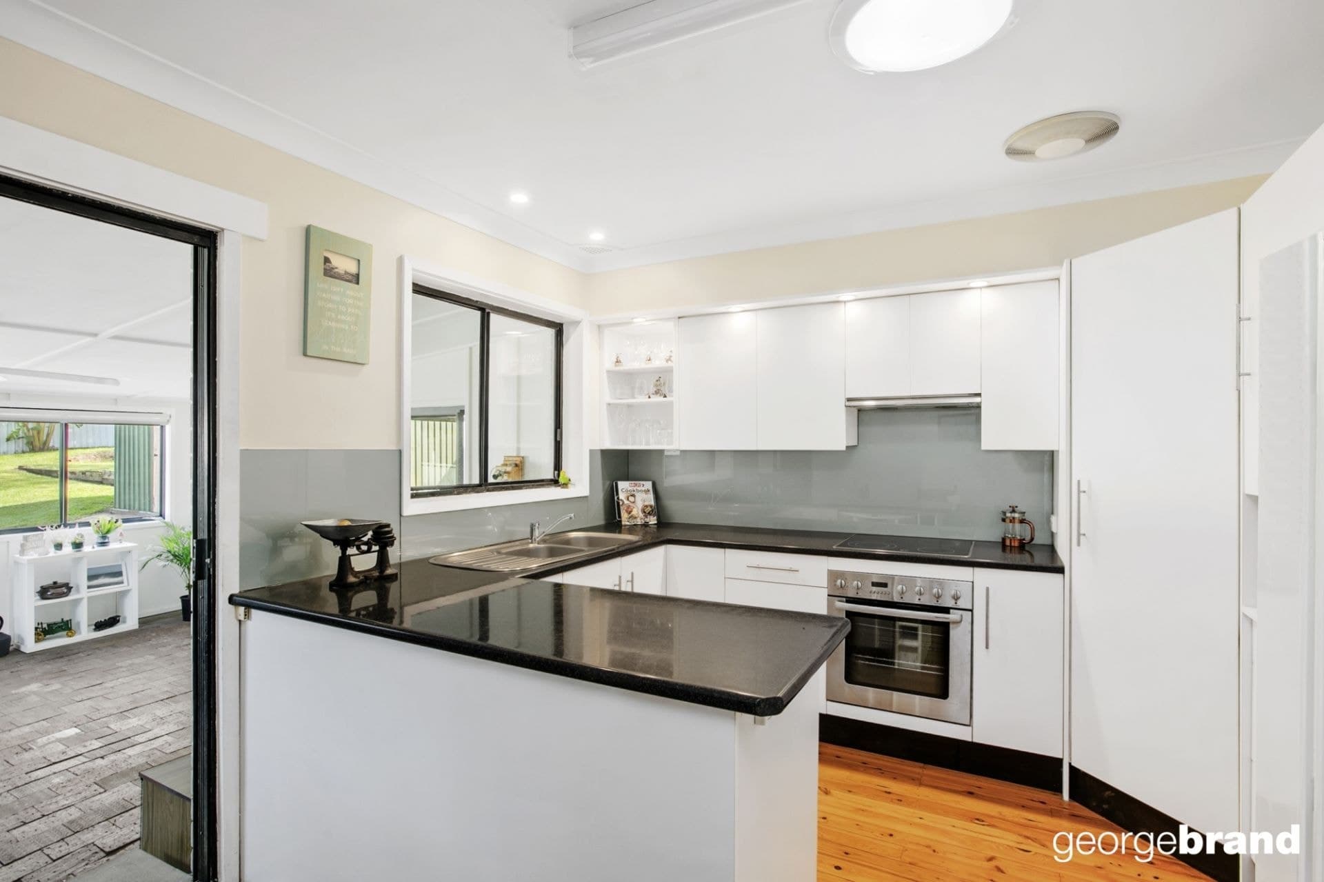 45 School Street KINCUMBER NSW, Kincumber - Thumbnail 2
