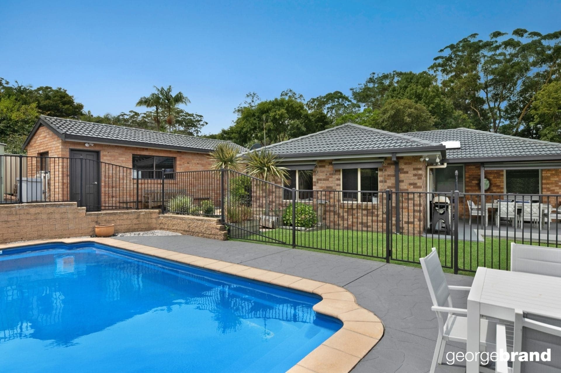 4 Edmondson Crescent KINCUMBER NSW, Kincumber - Image 1