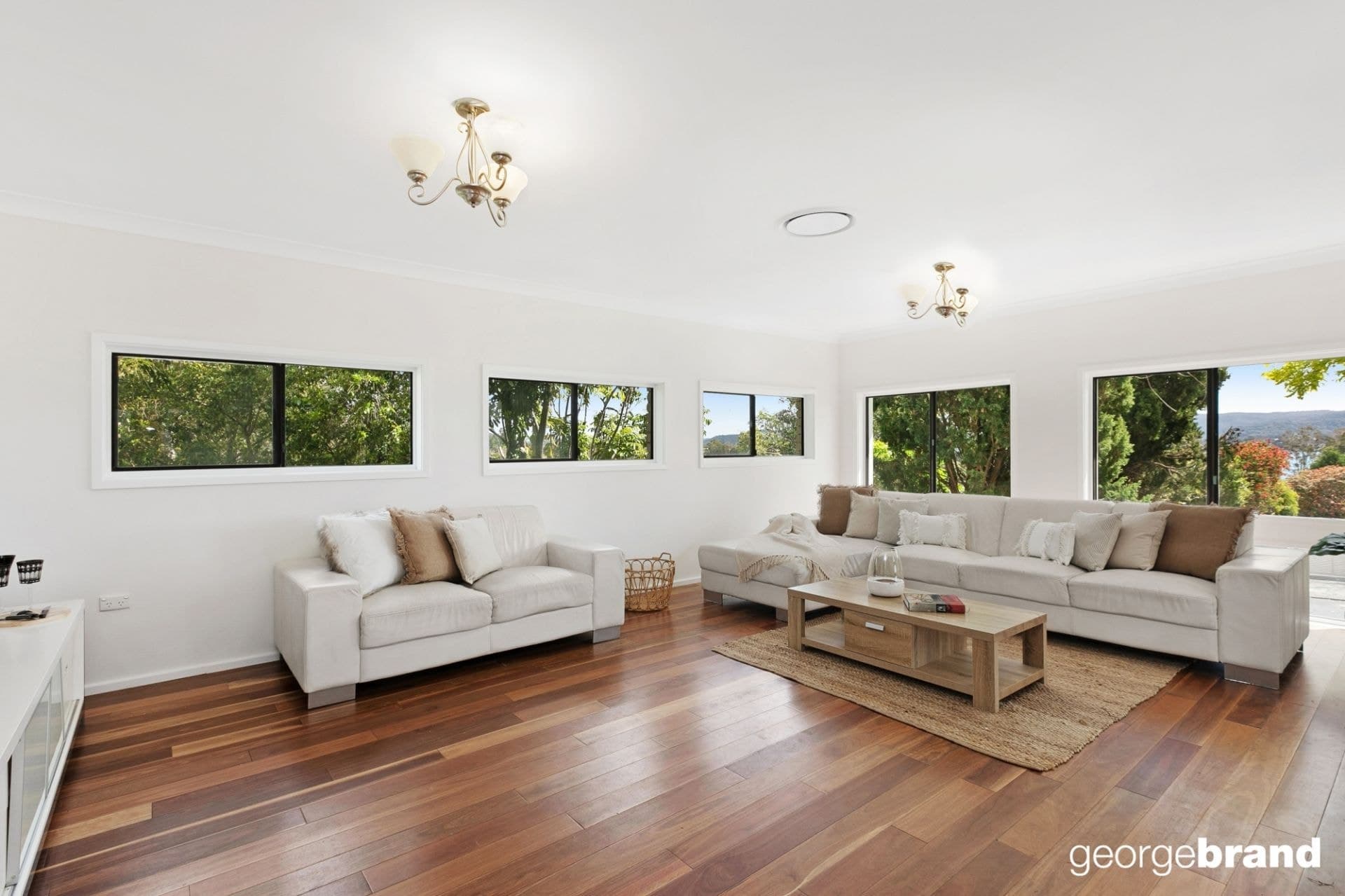 2 Roslyn Garden GREEN POINT NSW, Point - Thumbnail 3