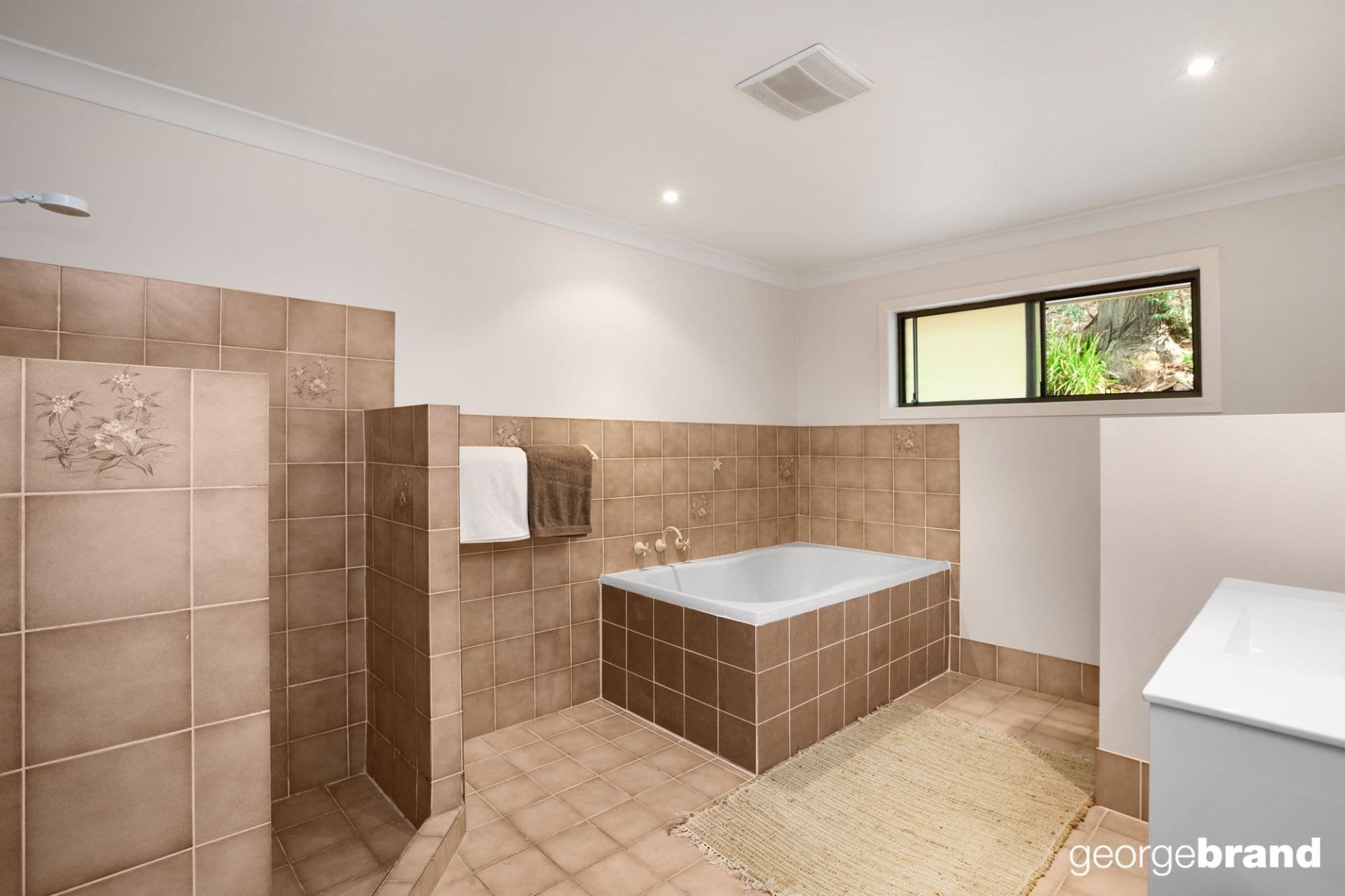 10 Woorara Parade GREEN POINT NSW, Green Point - Thumbnail 6