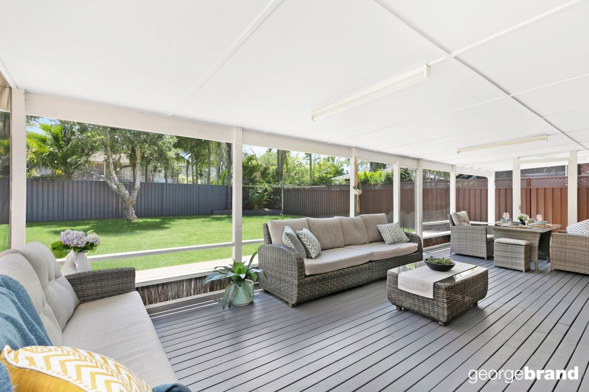 15 Seabreeze Avenue KINCUMBER NSW, Kincumber - Image 1