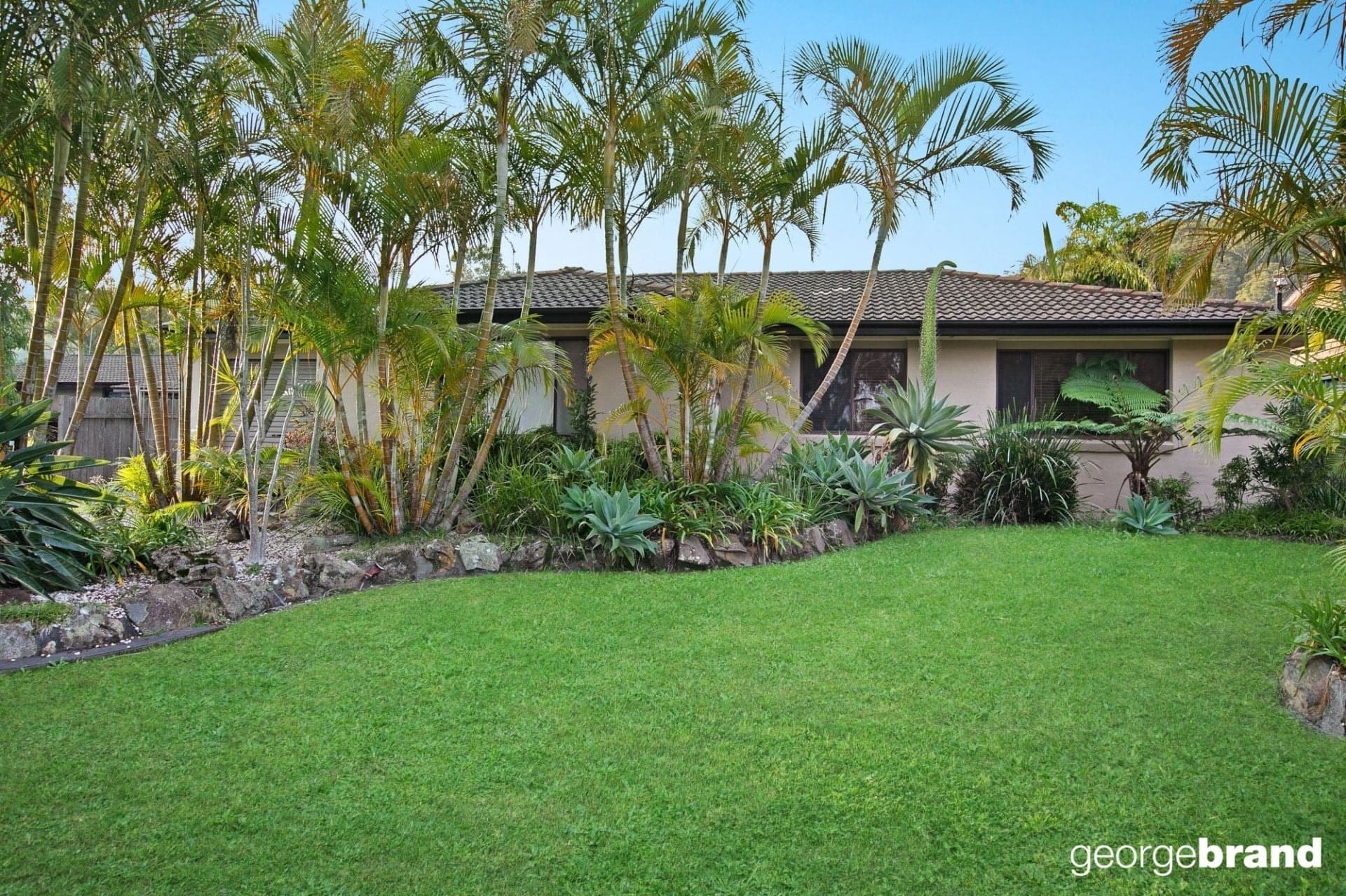 8 Carlo Close KINCUMBER NSW, Kincumber - Image 1