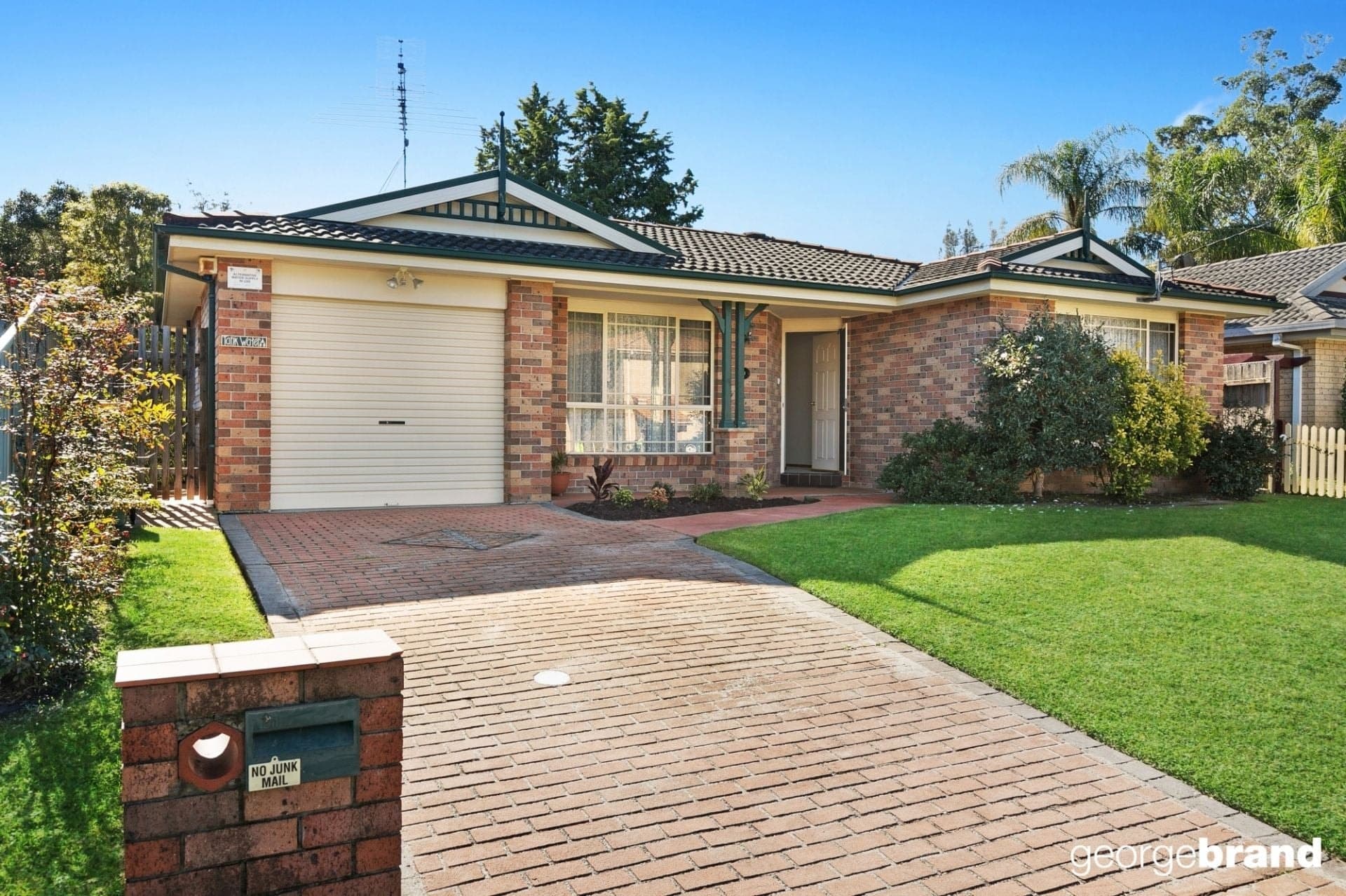 19 Gladys Manley Avenue KINCUMBER NSW, Kincumber - Image 1