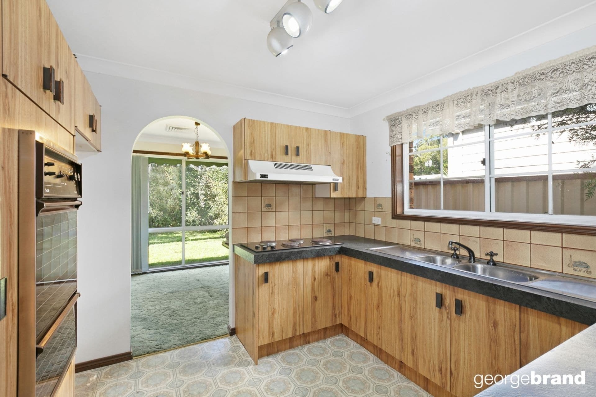28 Erambie Road KINCUMBER NSW, Kincumber - Thumbnail 4