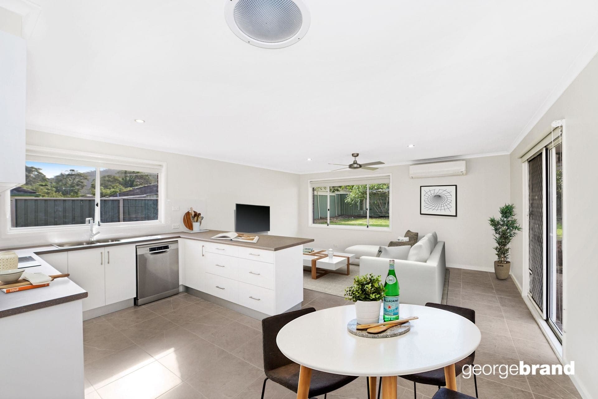 3 Arakoon Street KINCUMBER NSW, Kincumber - Image 1
