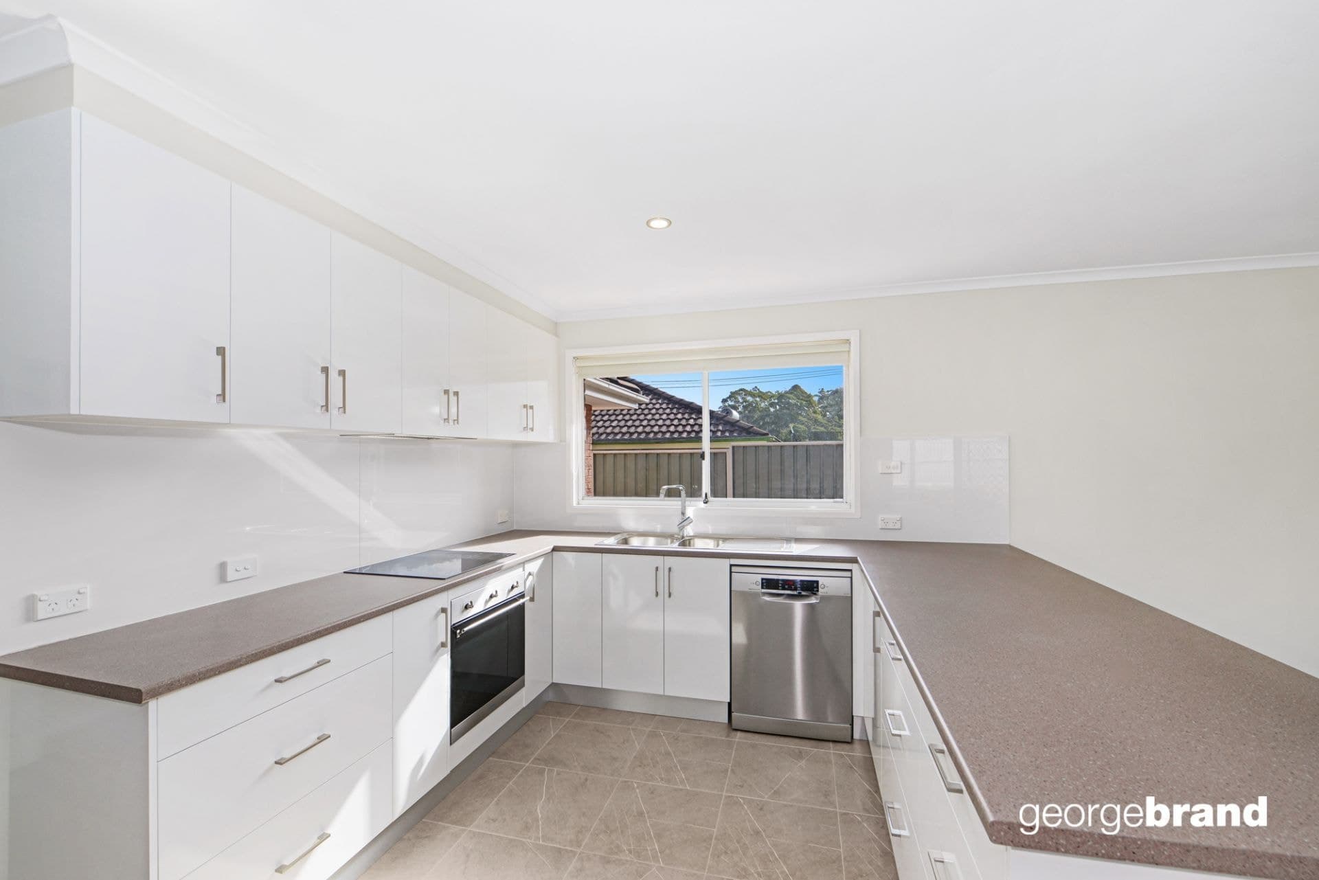 3 Arakoon Street KINCUMBER NSW, Kincumber - Thumbnail 5