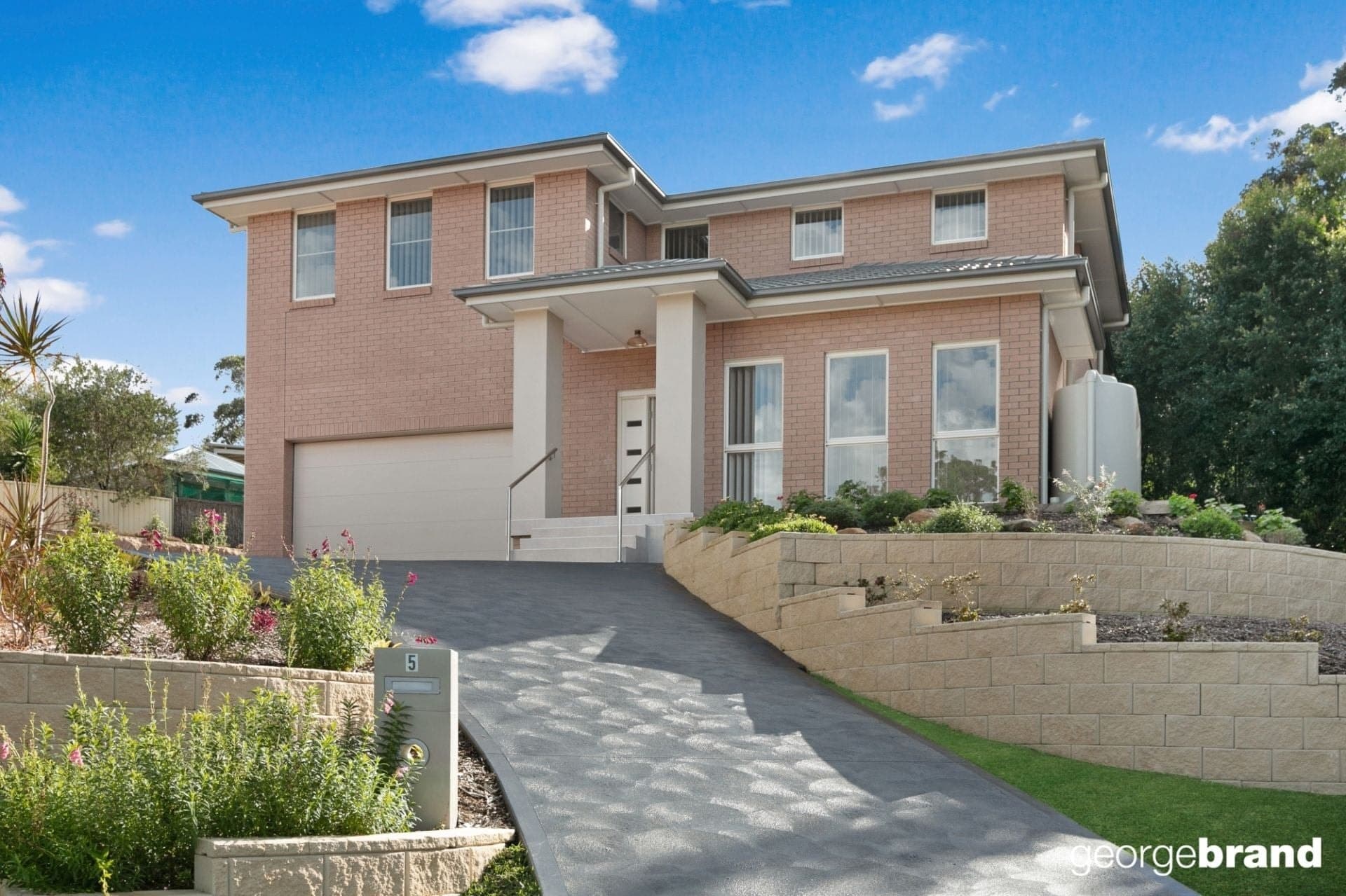 5 Serengeti Close KINCUMBER NSW, Kincumber - Image 1