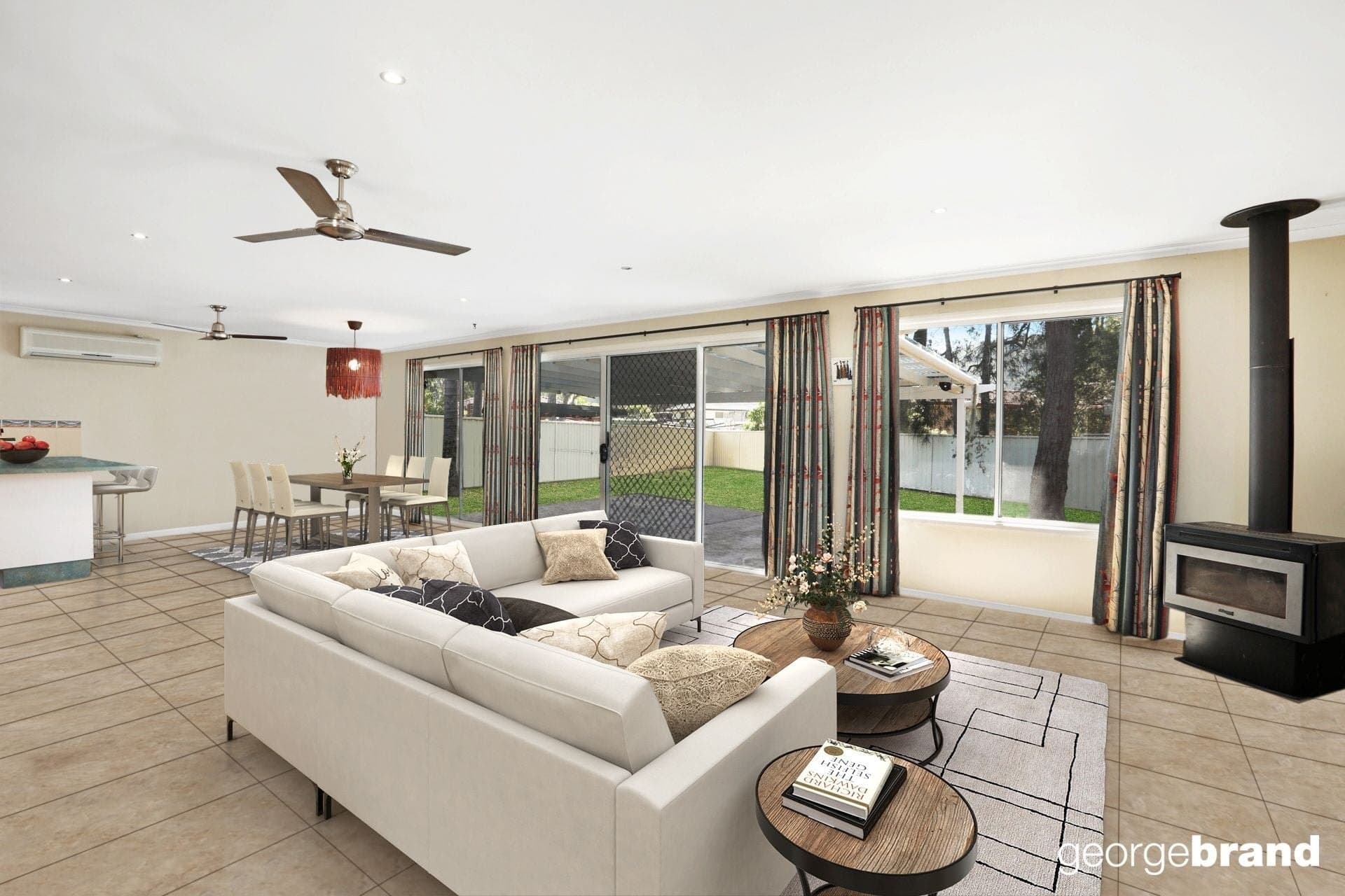 8 Shirley Close KINCUMBER NSW, Kincumber - Image 1