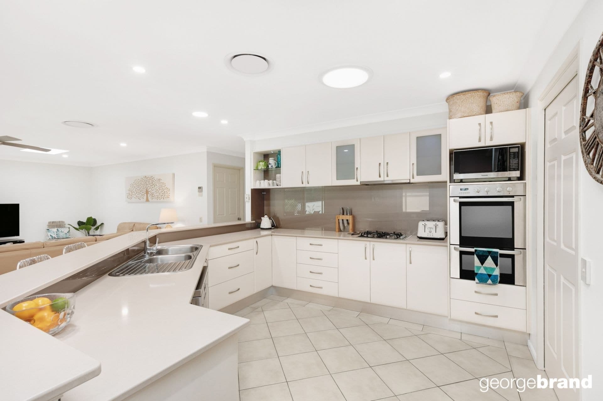 28 Kerns Road KINCUMBER NSW, Kincumber - Thumbnail 3