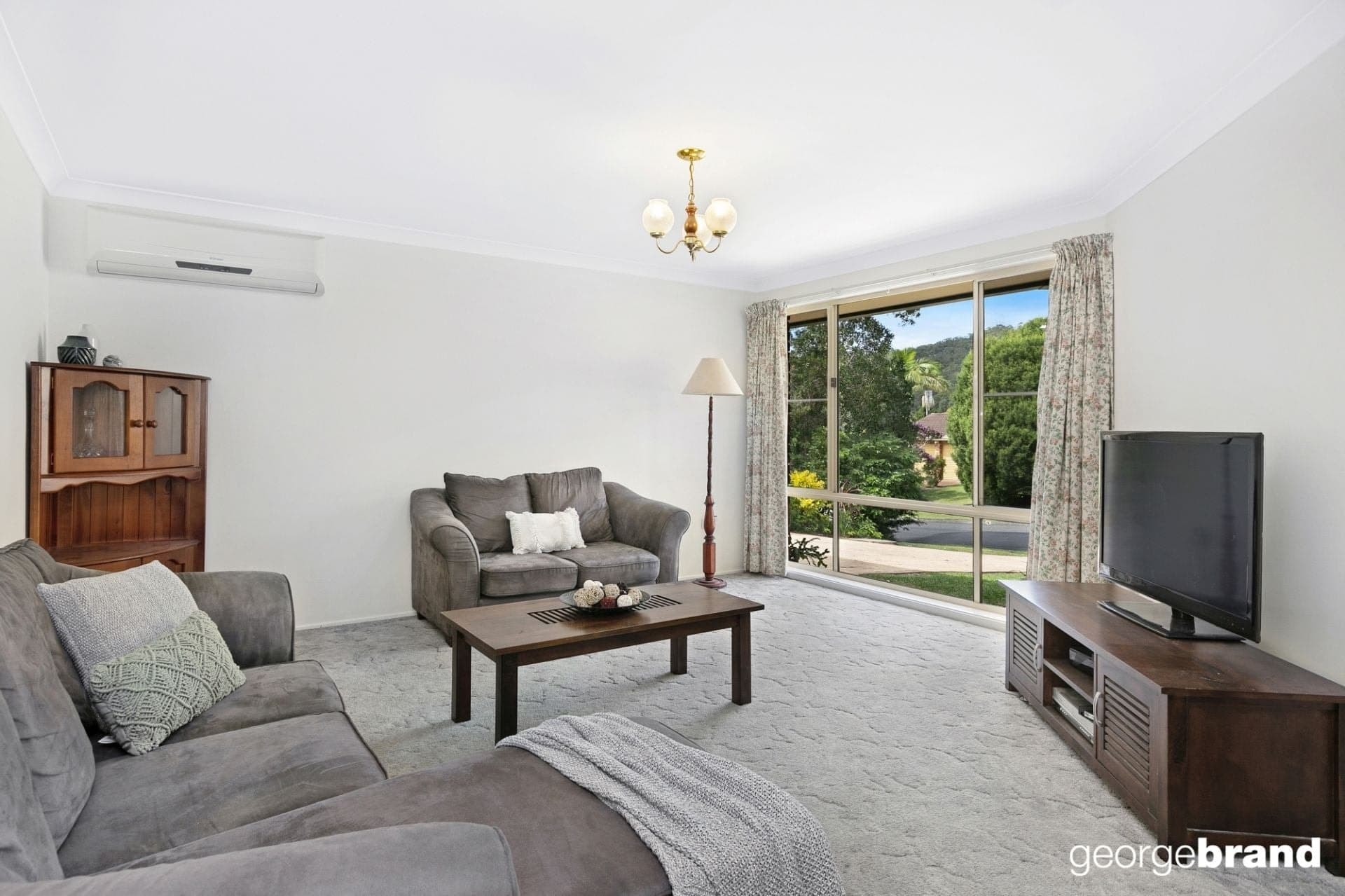 16 Greenlee Street GREEN POINT NSW, Green Point - Thumbnail 2