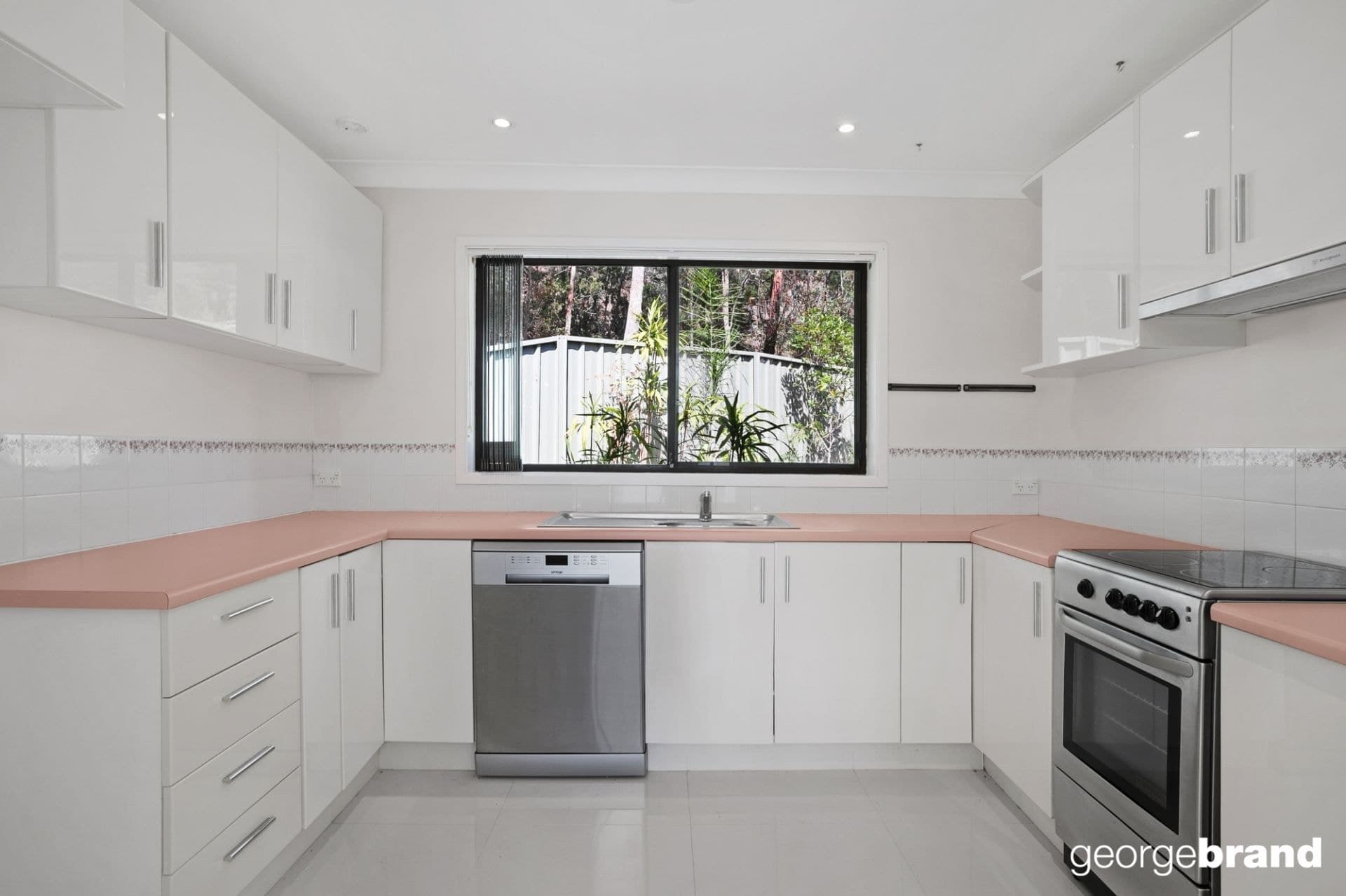 9/65 Davies Street KINCUMBER NSW, Kincumber - Thumbnail 3