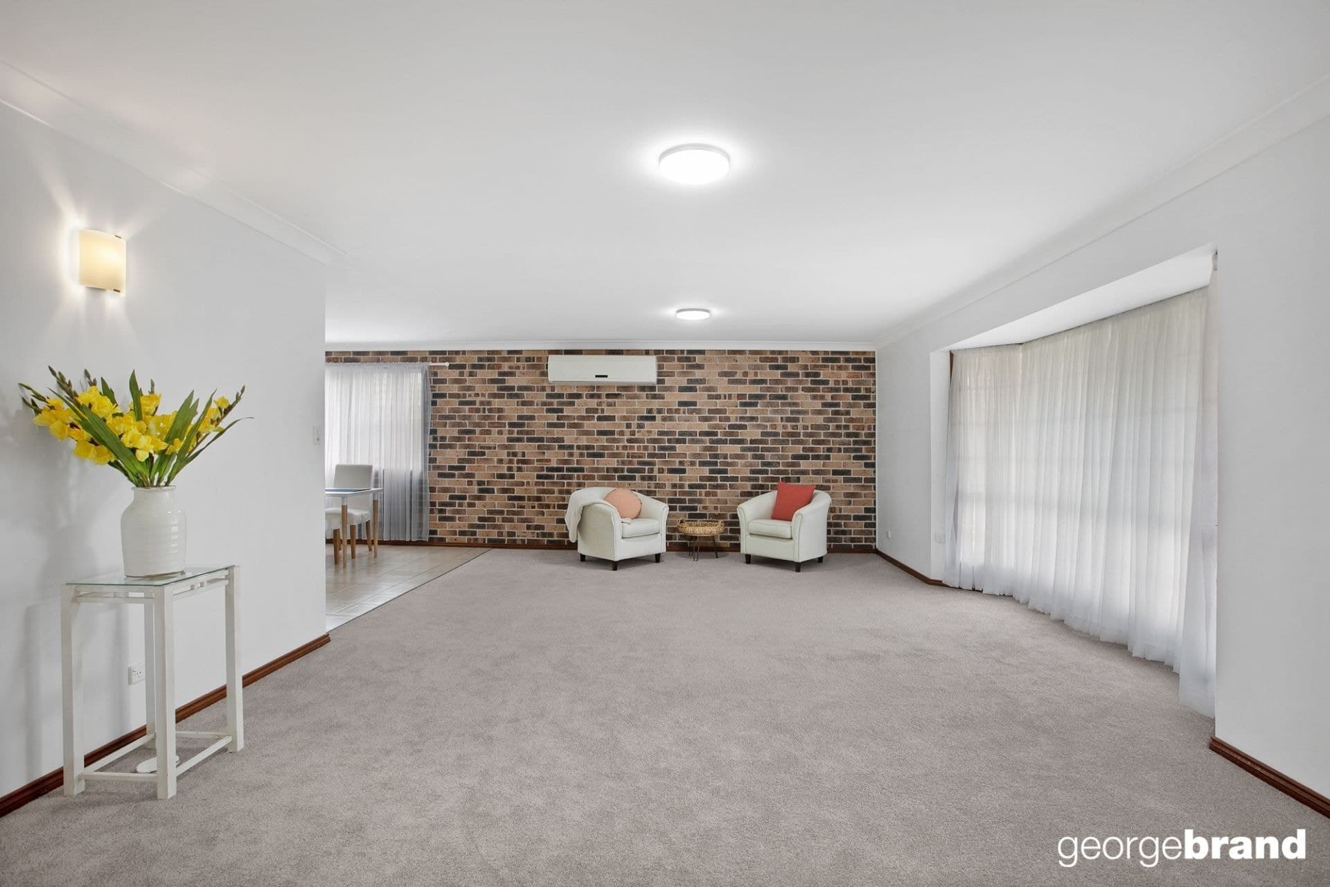 12 Sunny Waters Road KINCUMBER NSW, Kincumber - Thumbnail 2
