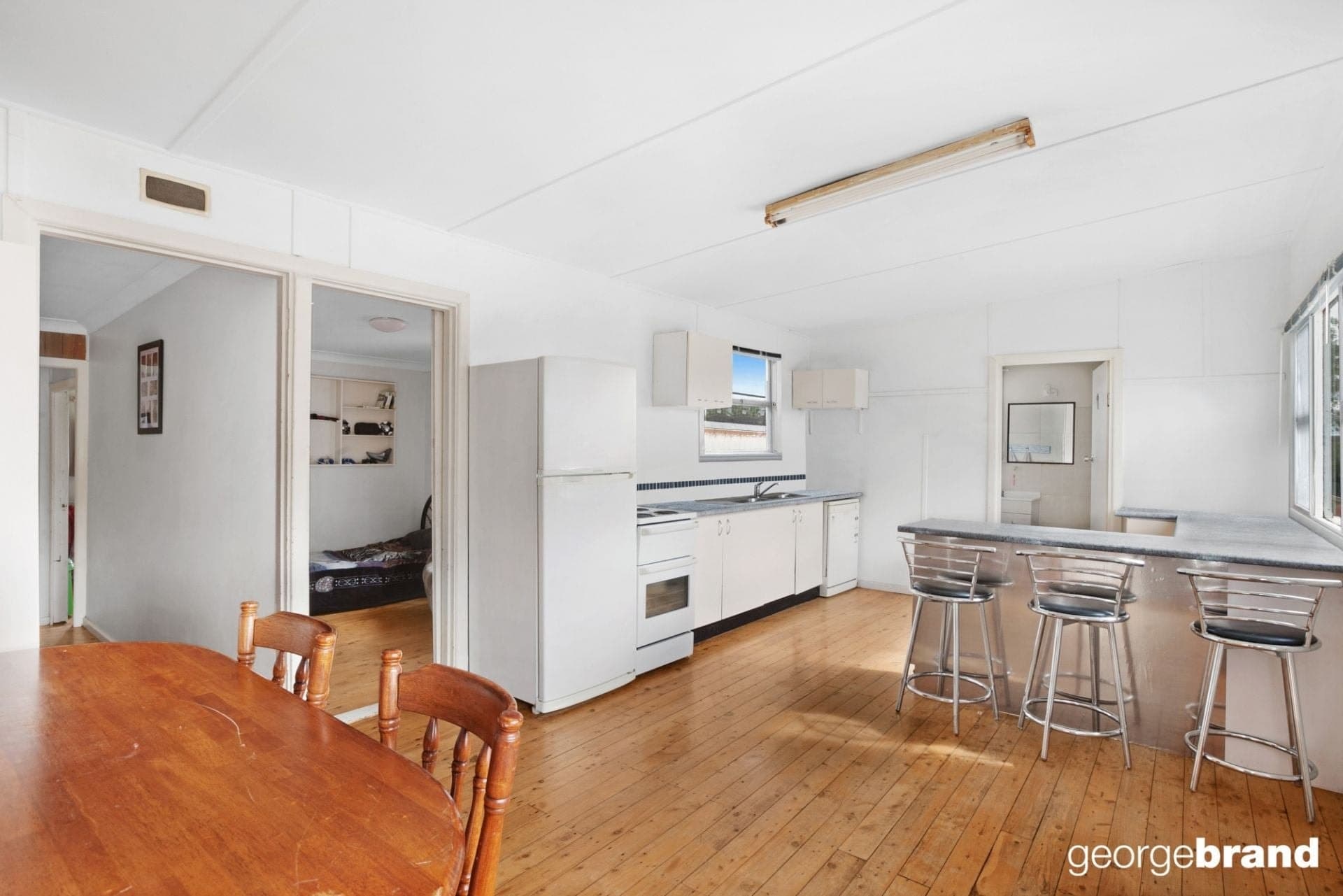 40 Robertson Road KILLARNEY VALE NSW, Killarney Vale - Image 1